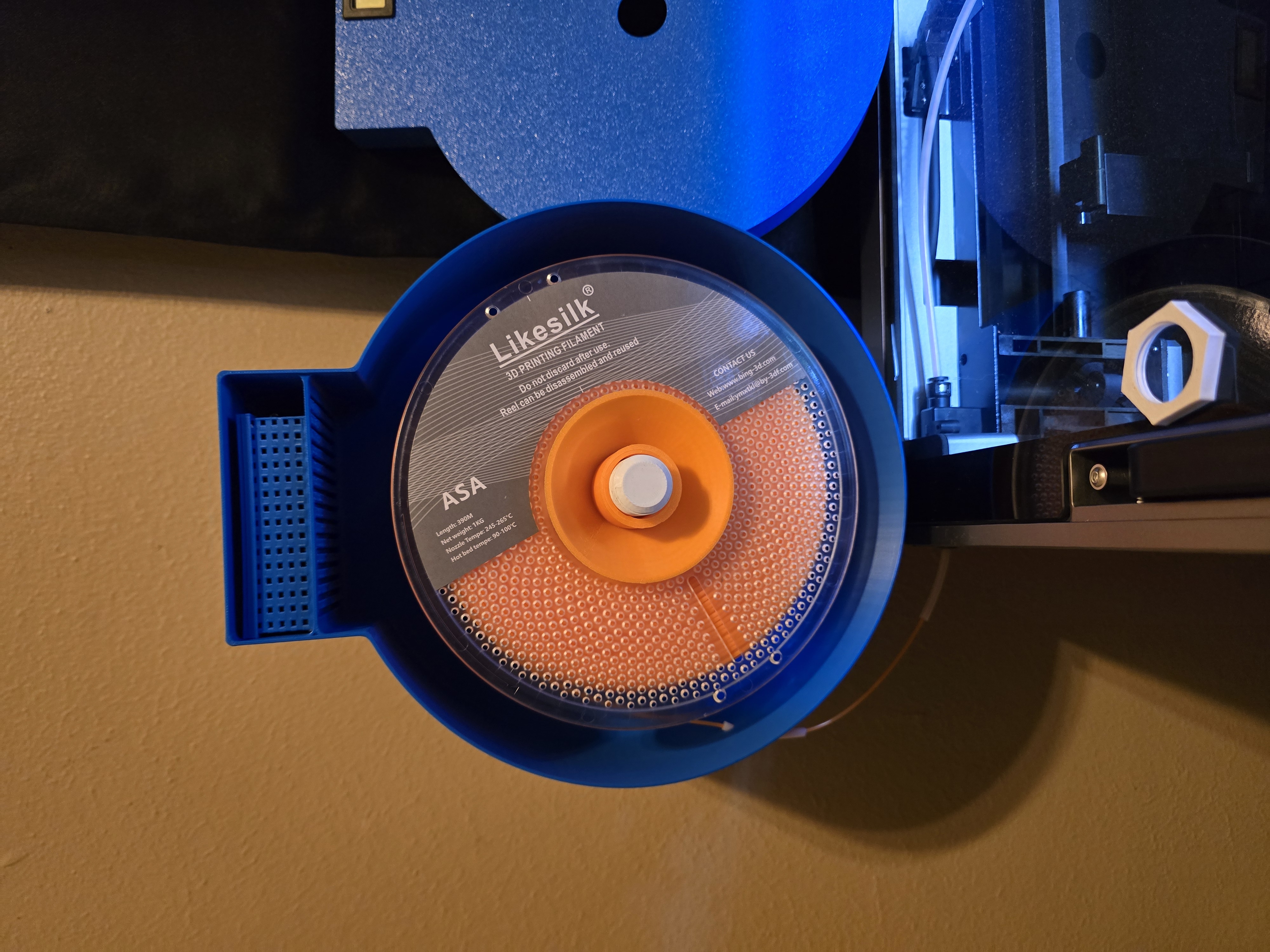 Qidi Plus 4 Printable spool holder drybox