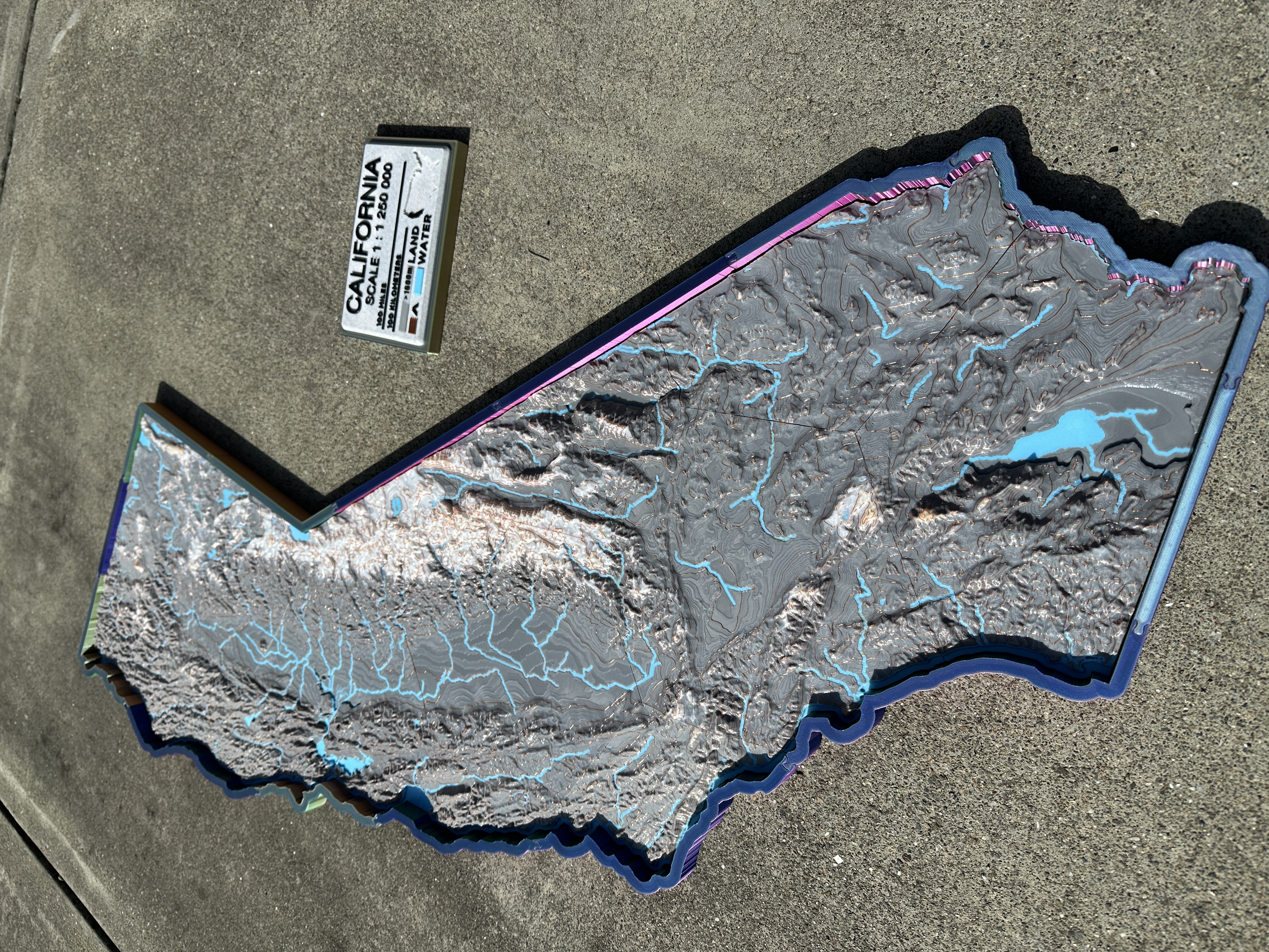 California Hex Puzzle Topographic Map with Streams
