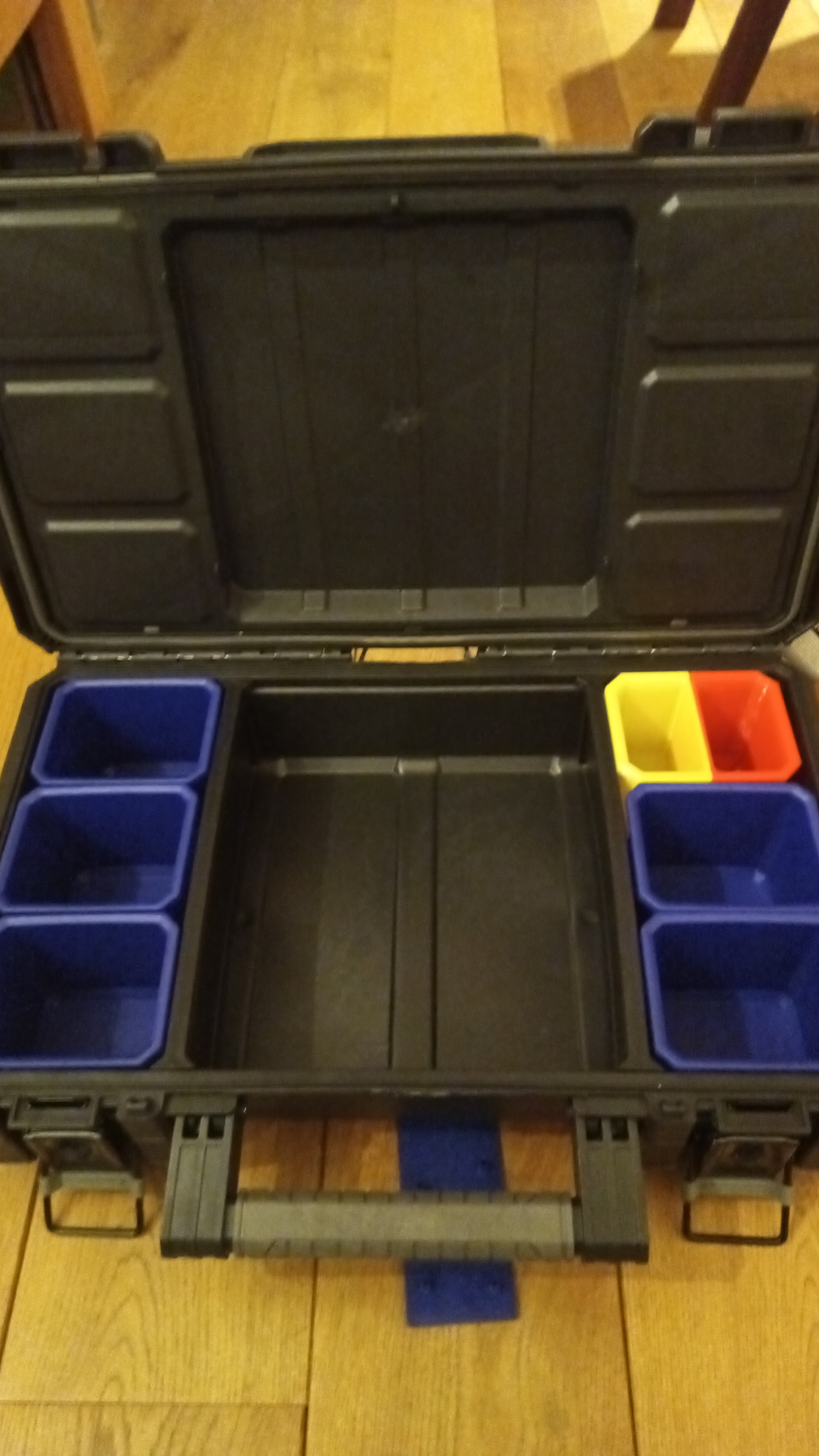 Industrial (brand from Hornbach) case smaller box