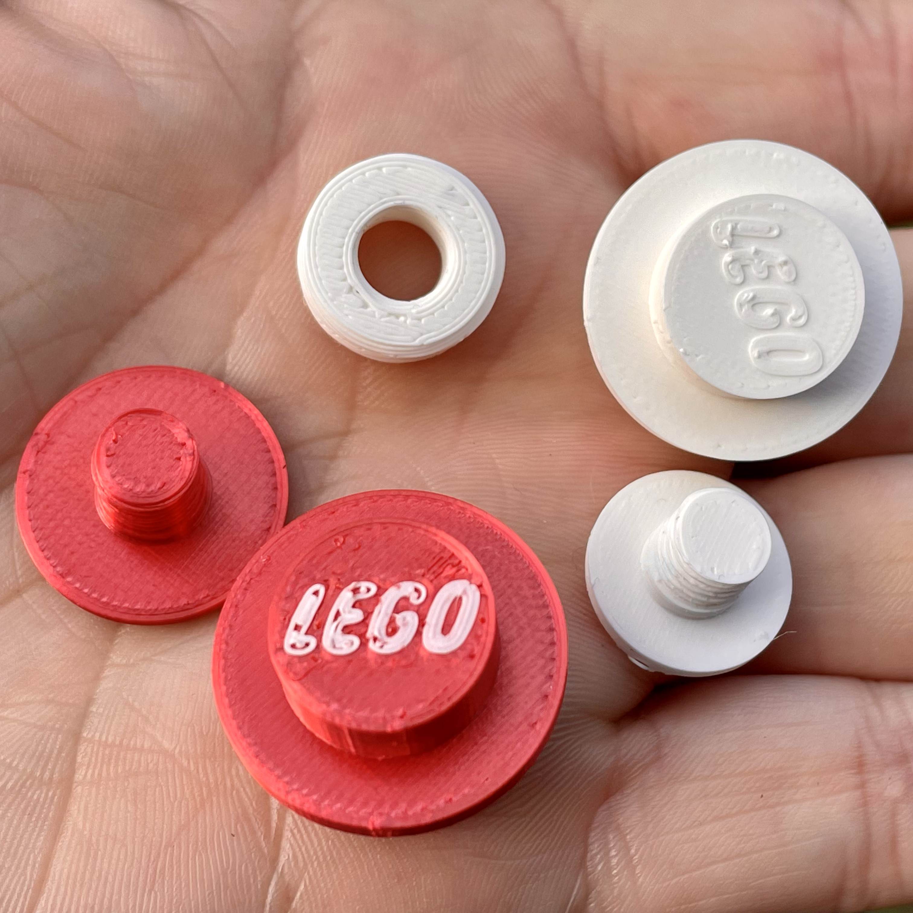 Lego Stud NoSew Button by cmaddy Download free STL model