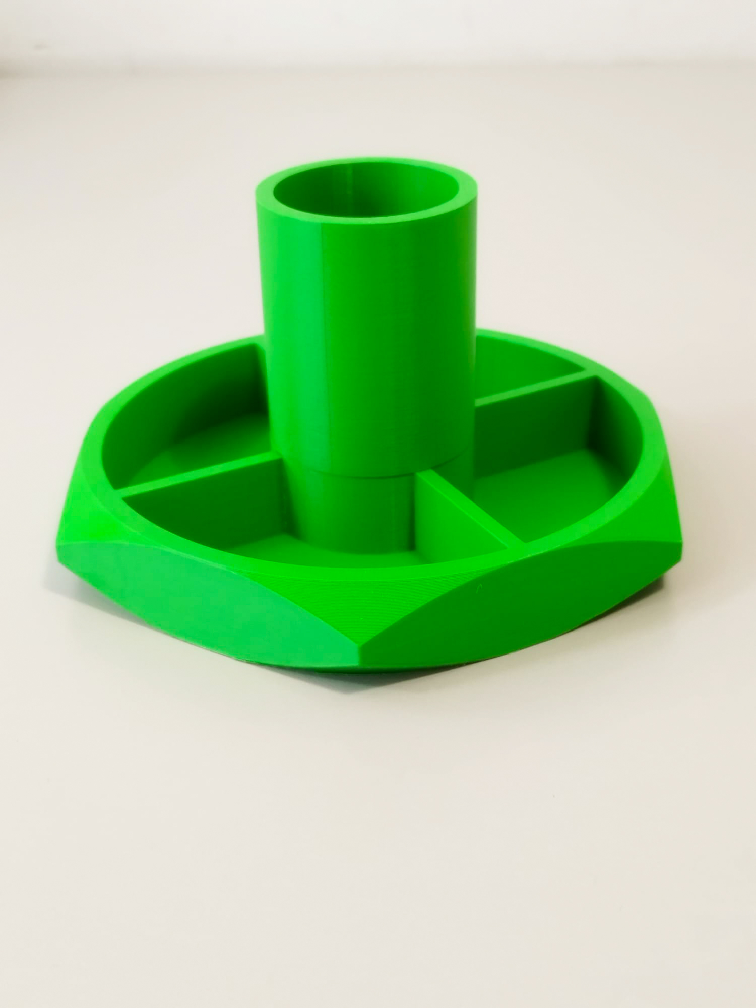 Industrial style tool tray. — thumbnail 2