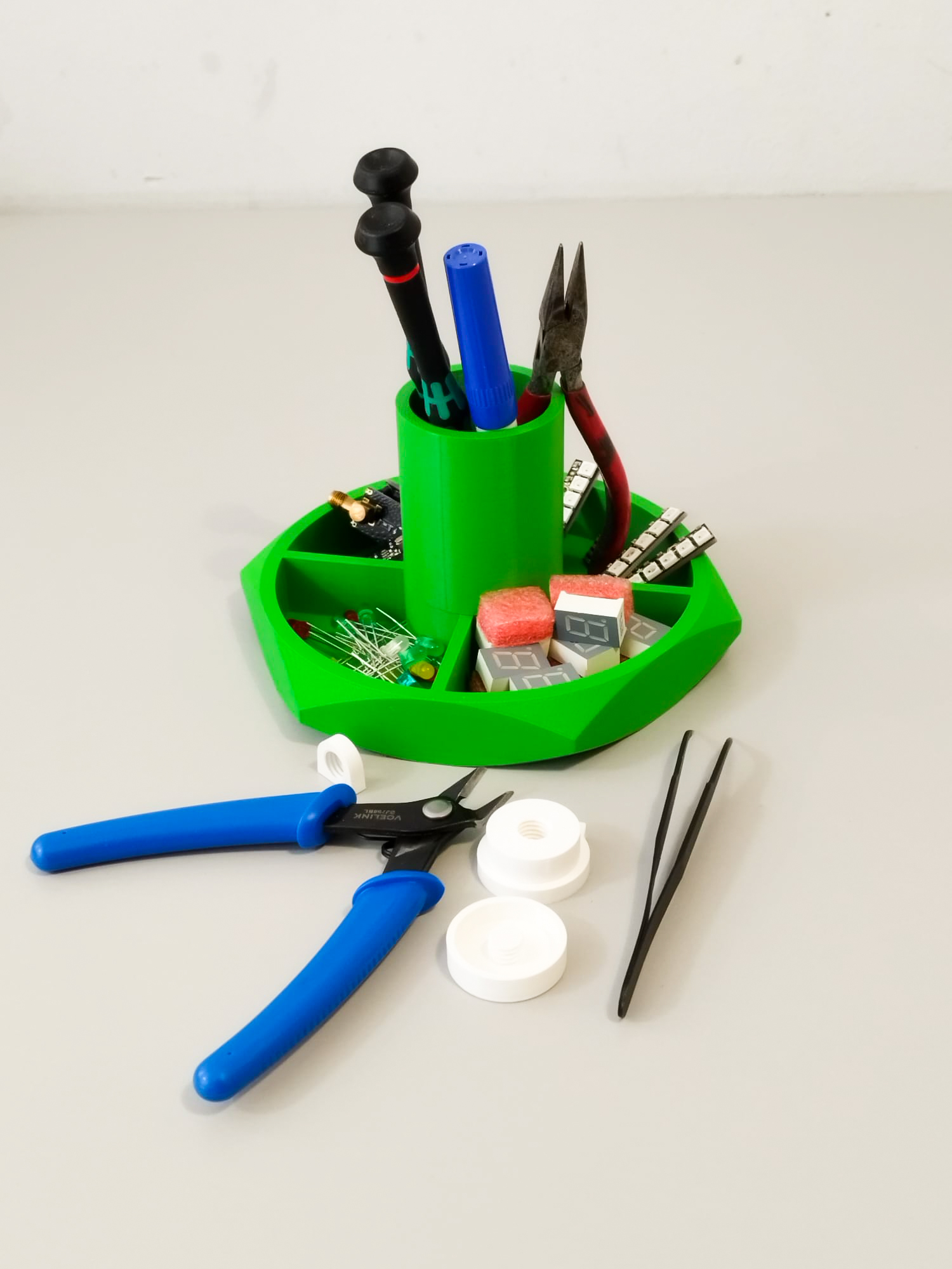 Industrial style tool tray. — thumbnail 3