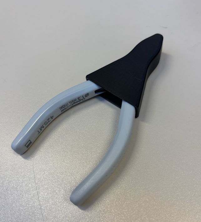 Facom side cutter cover