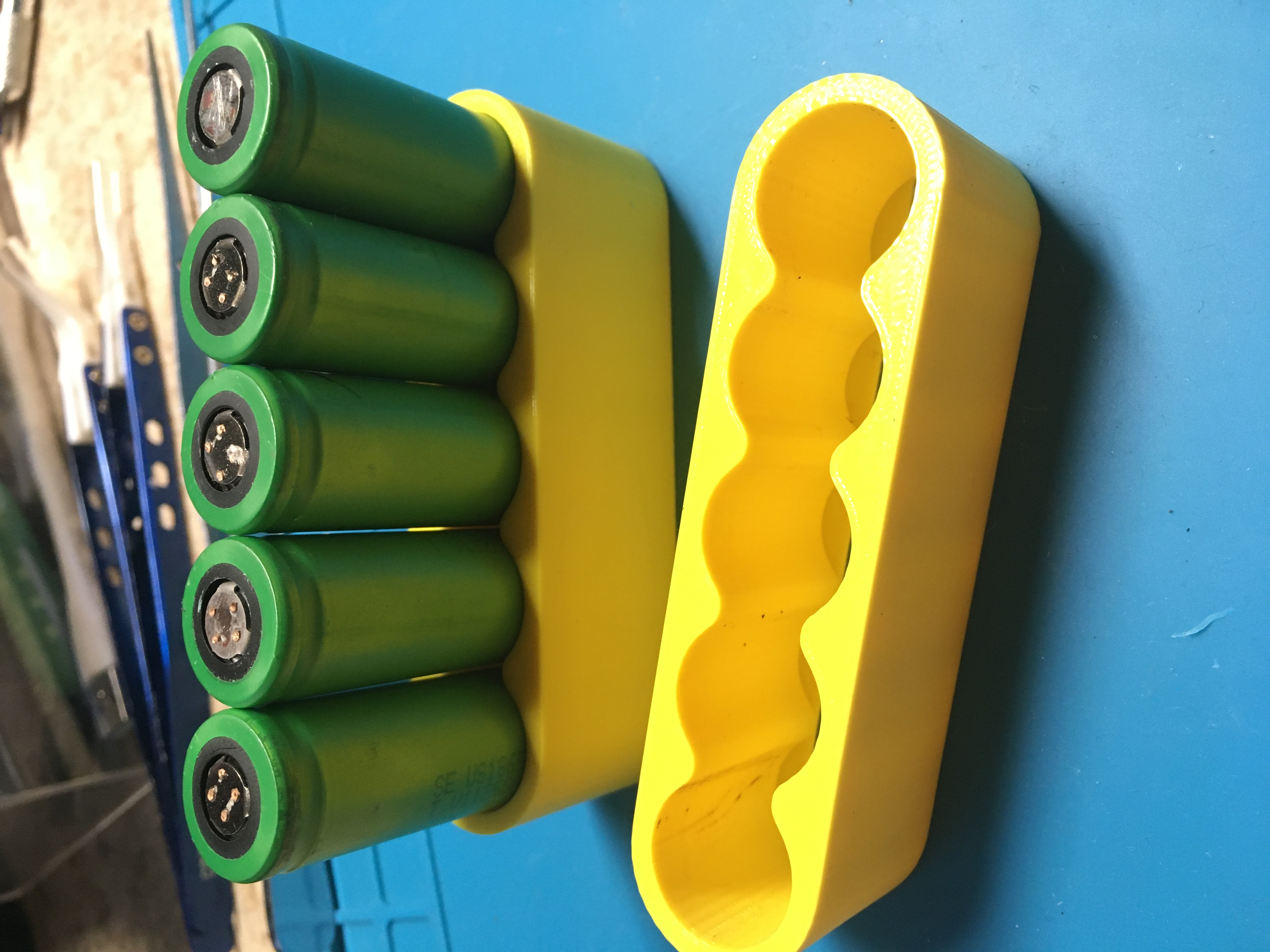 18650 battery helpe holder