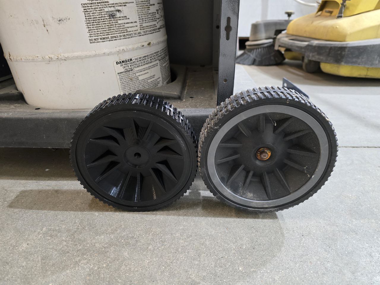 Replacement BBQ Wheel — thumbnail 3