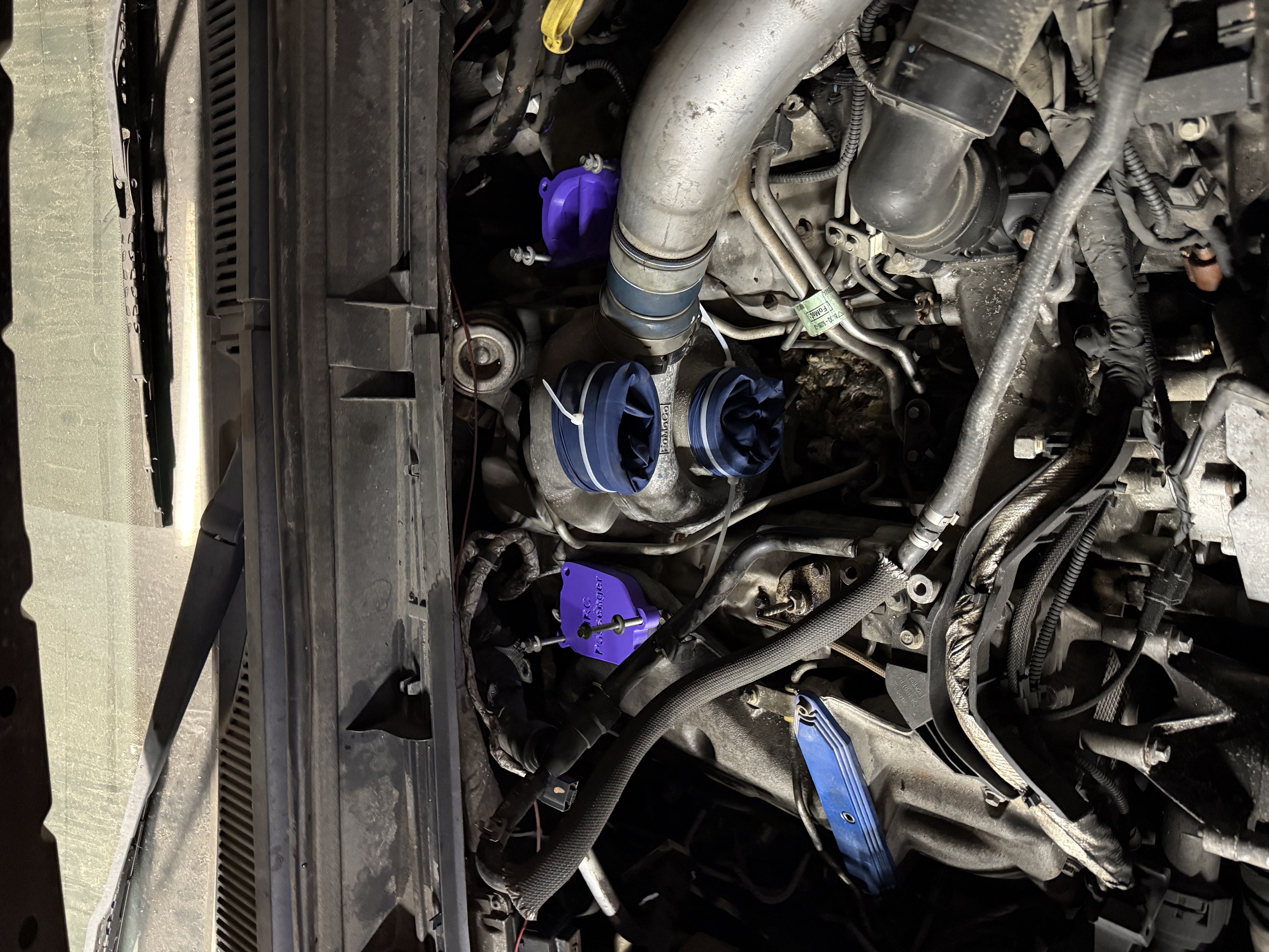 6.7 power stroke intake cover