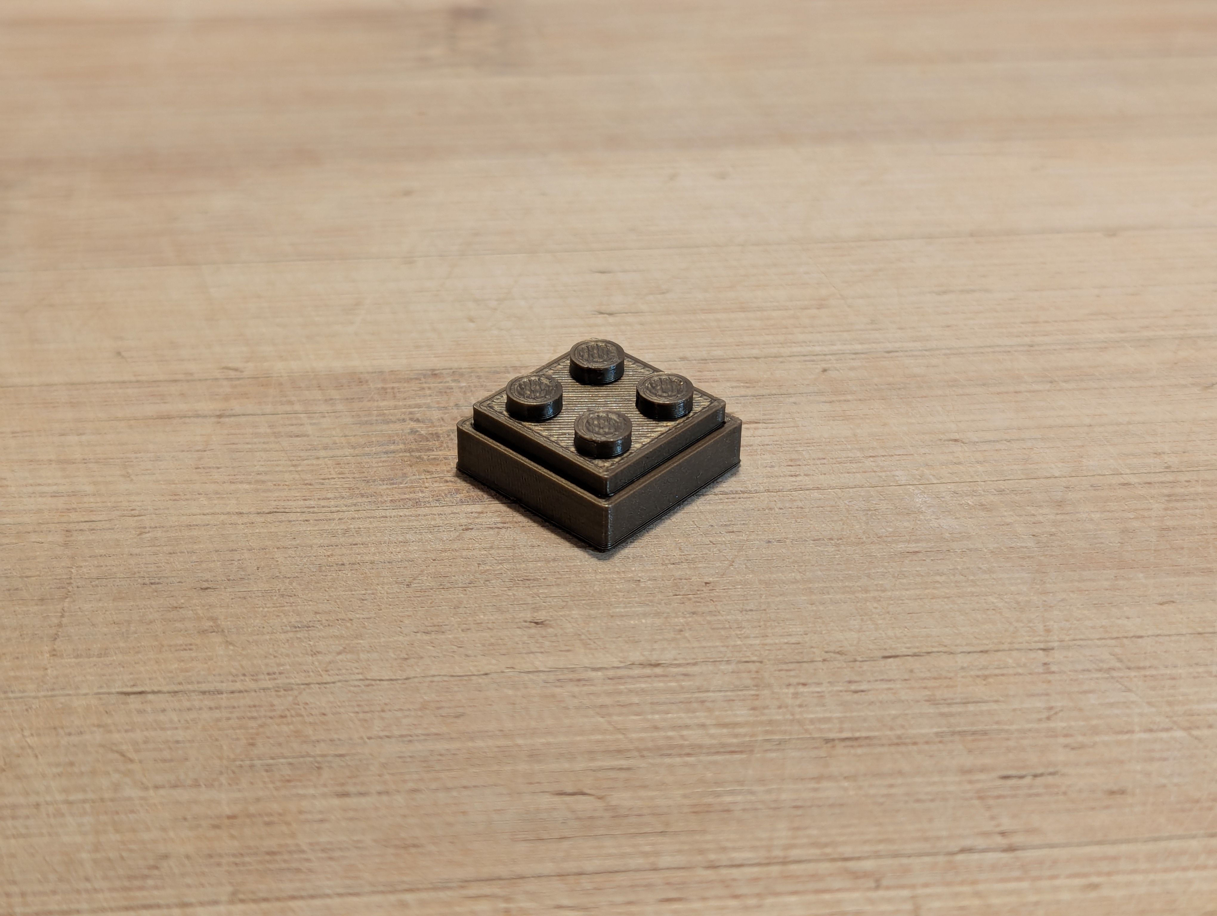 Low profile LEGO compatible keycap