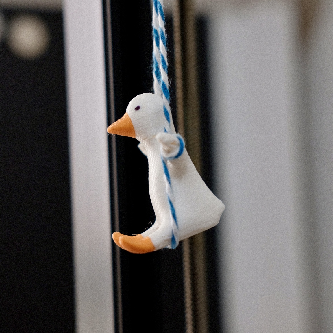 Swingy - The 3D printer swinging duck guardian