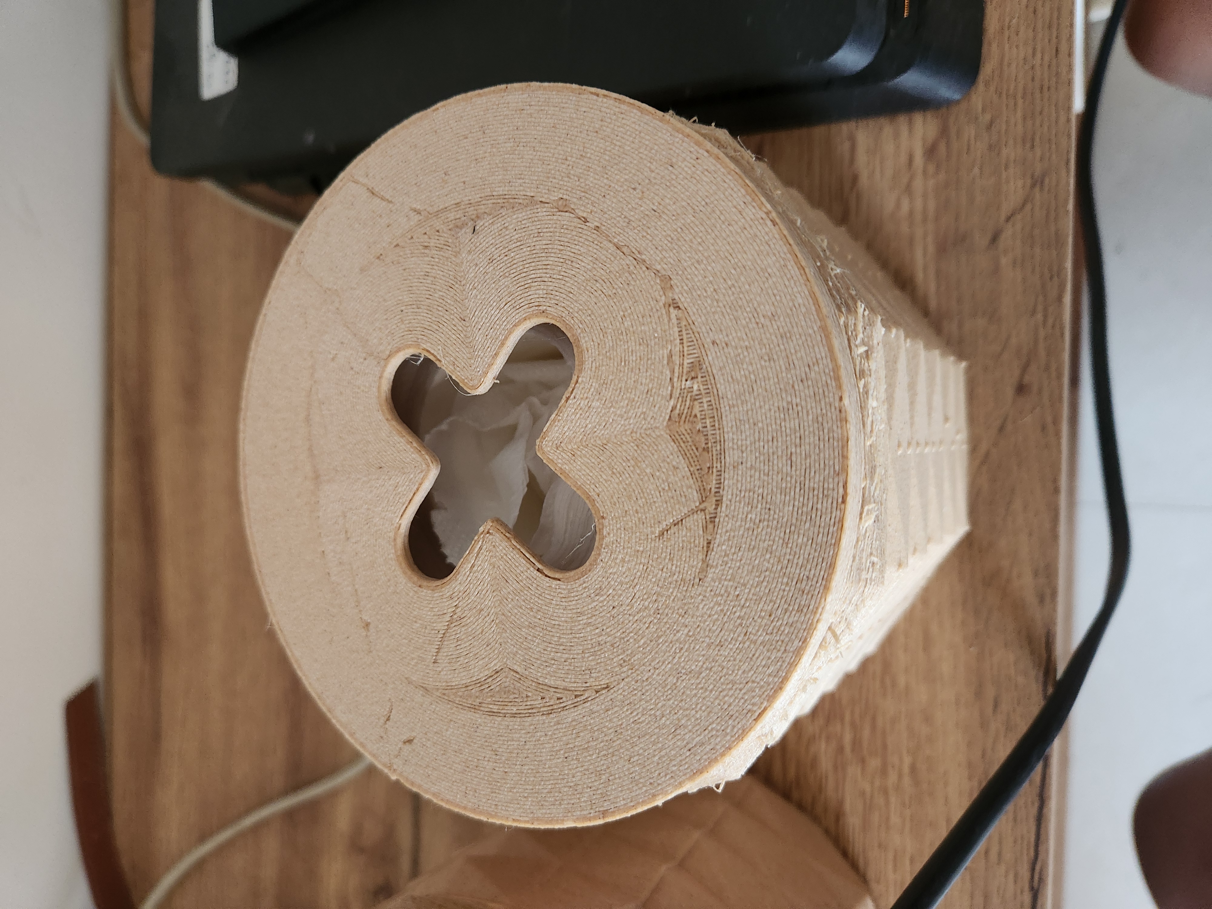 Toilet paper tissue box lid, different opening
