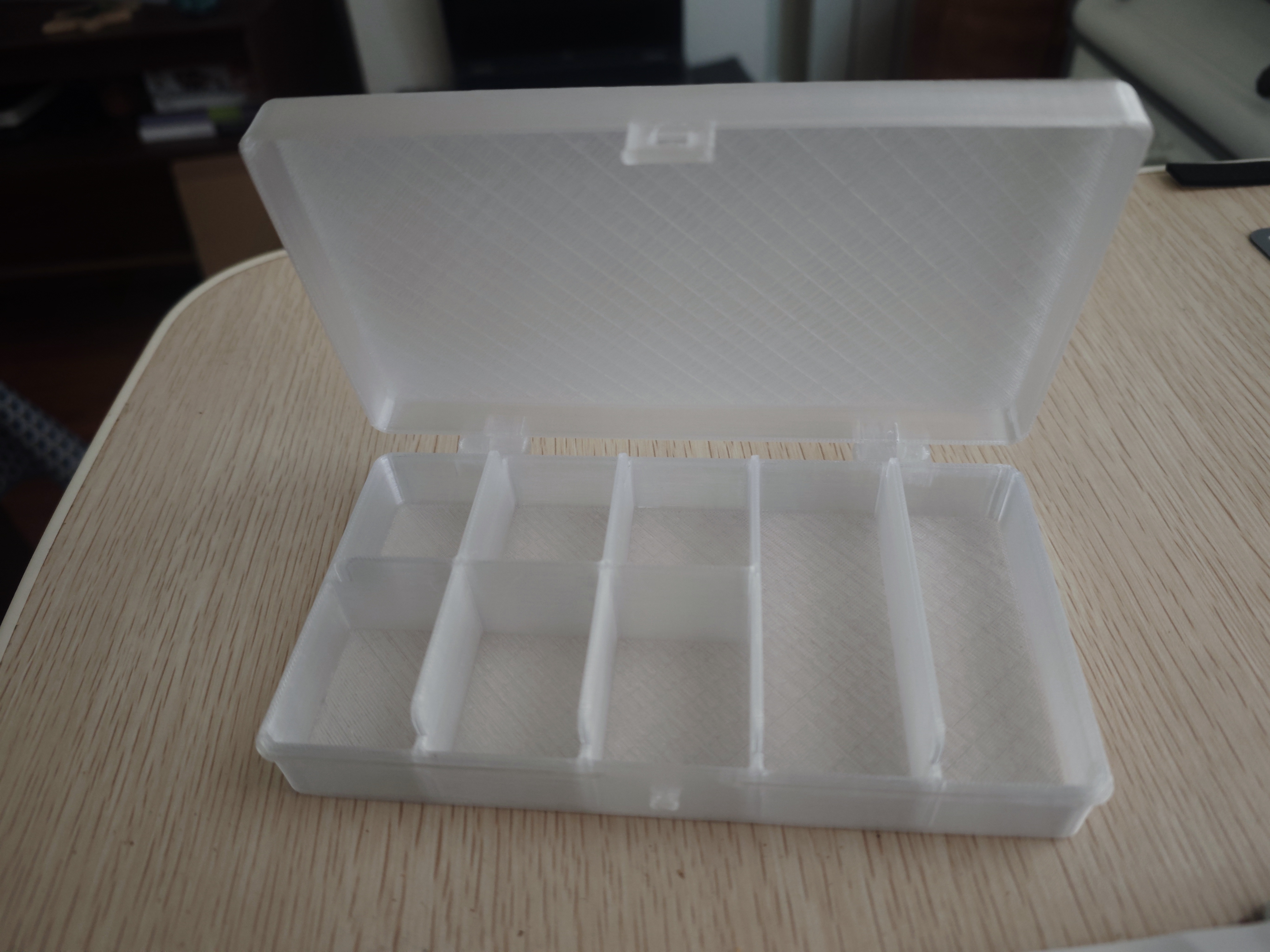 Hardware Box 8 Compartments