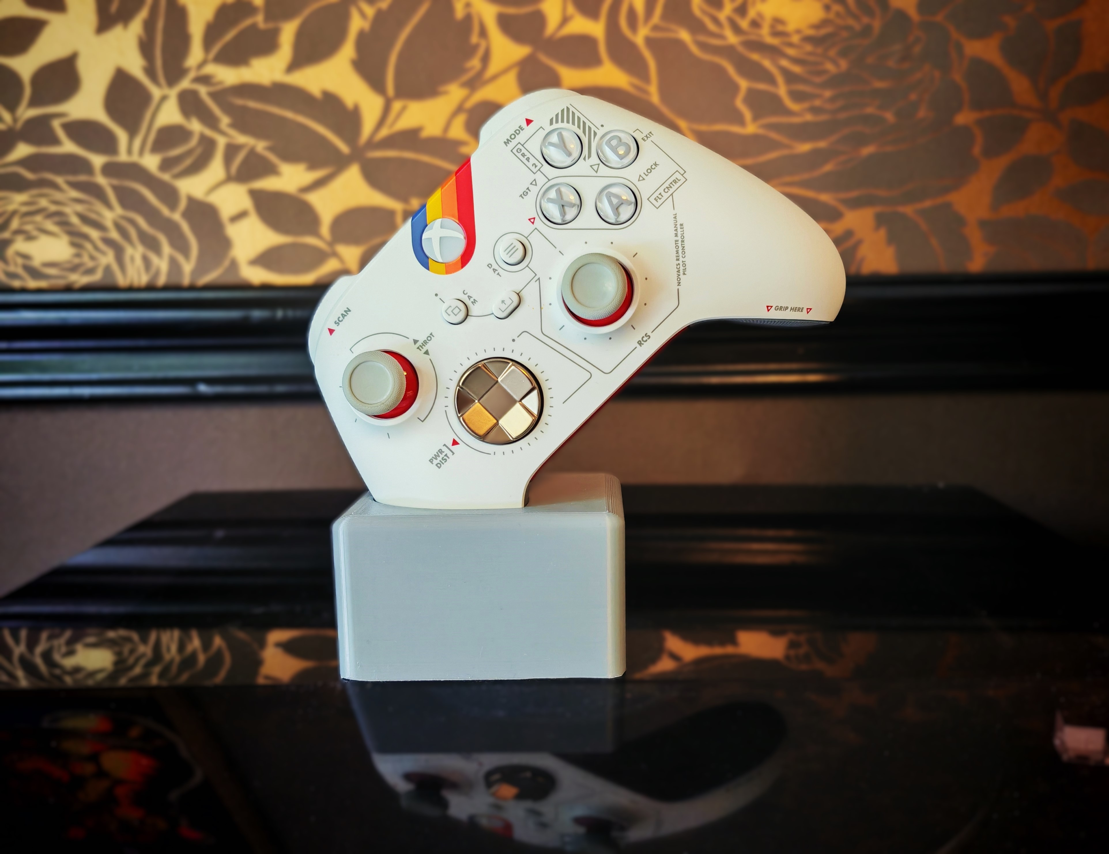 Fused together Xbox Series X|S controller holder