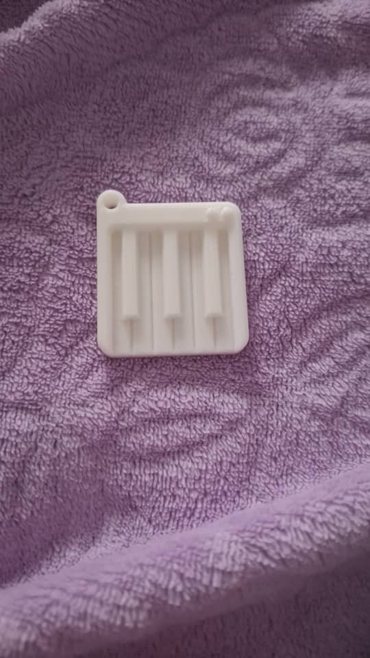 Piano Keychain — miniatura 3