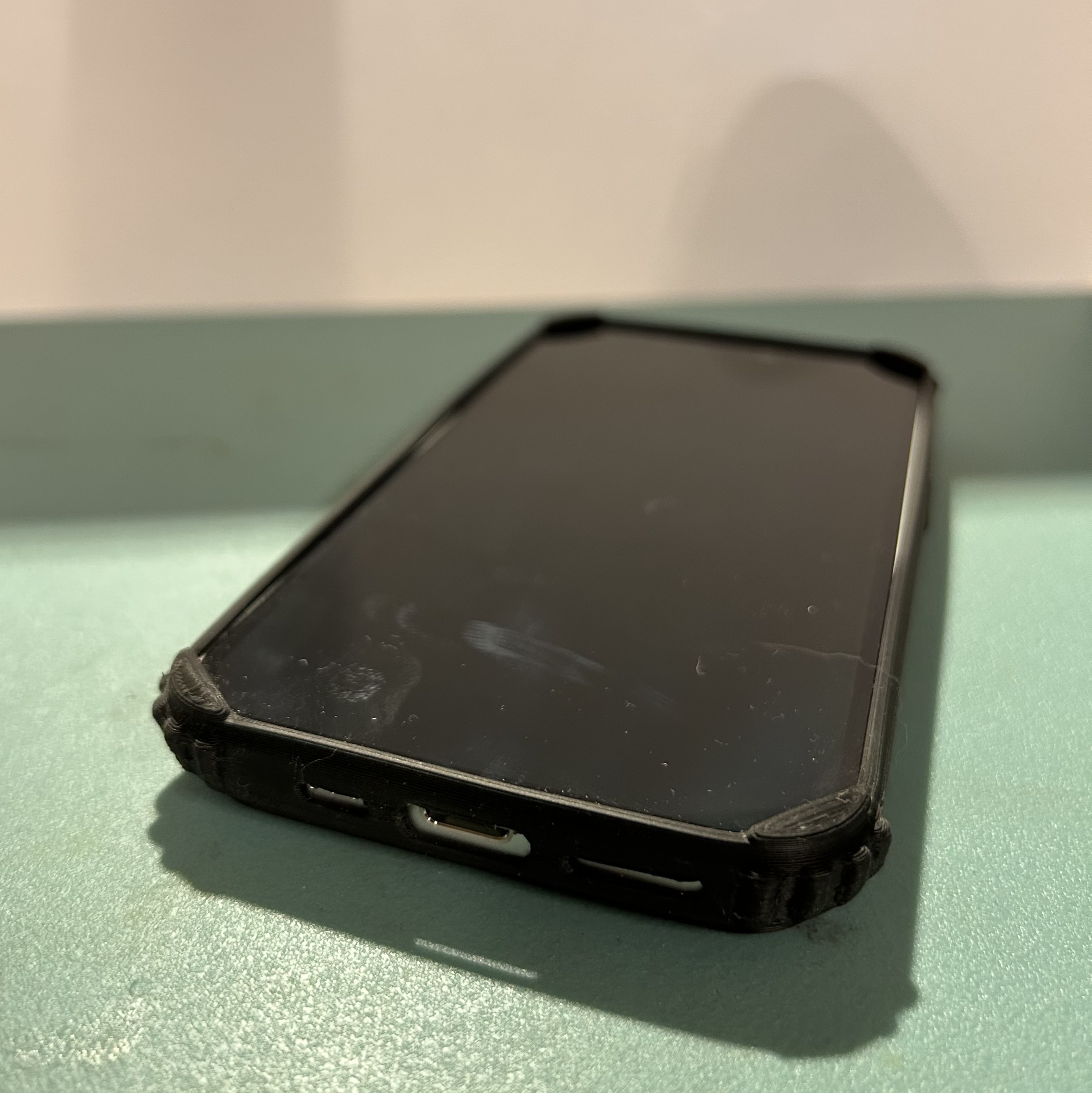 Miniatura 2 do modelo 3D iPhone 16 case