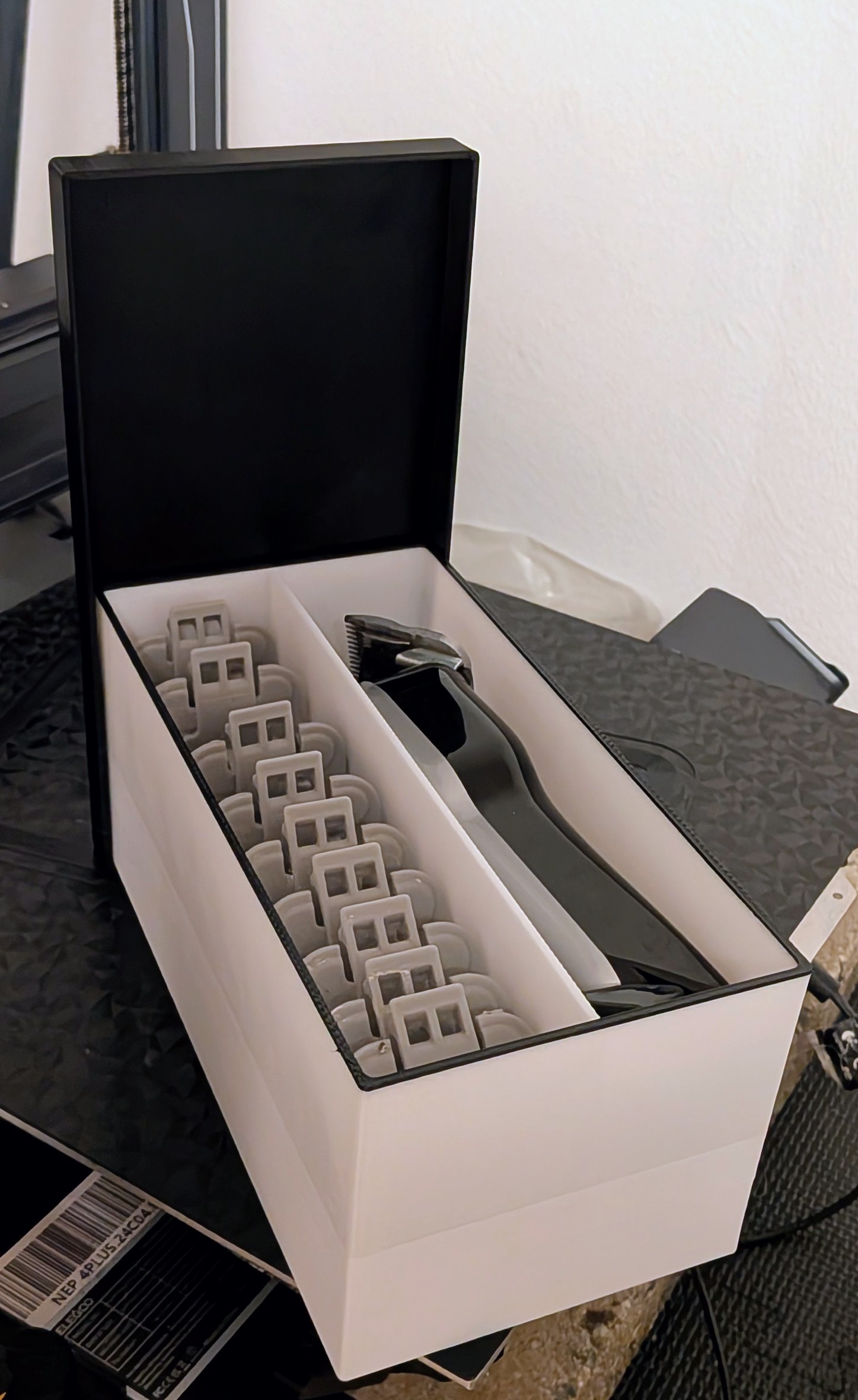 Container for Andis Cordless USPro Li