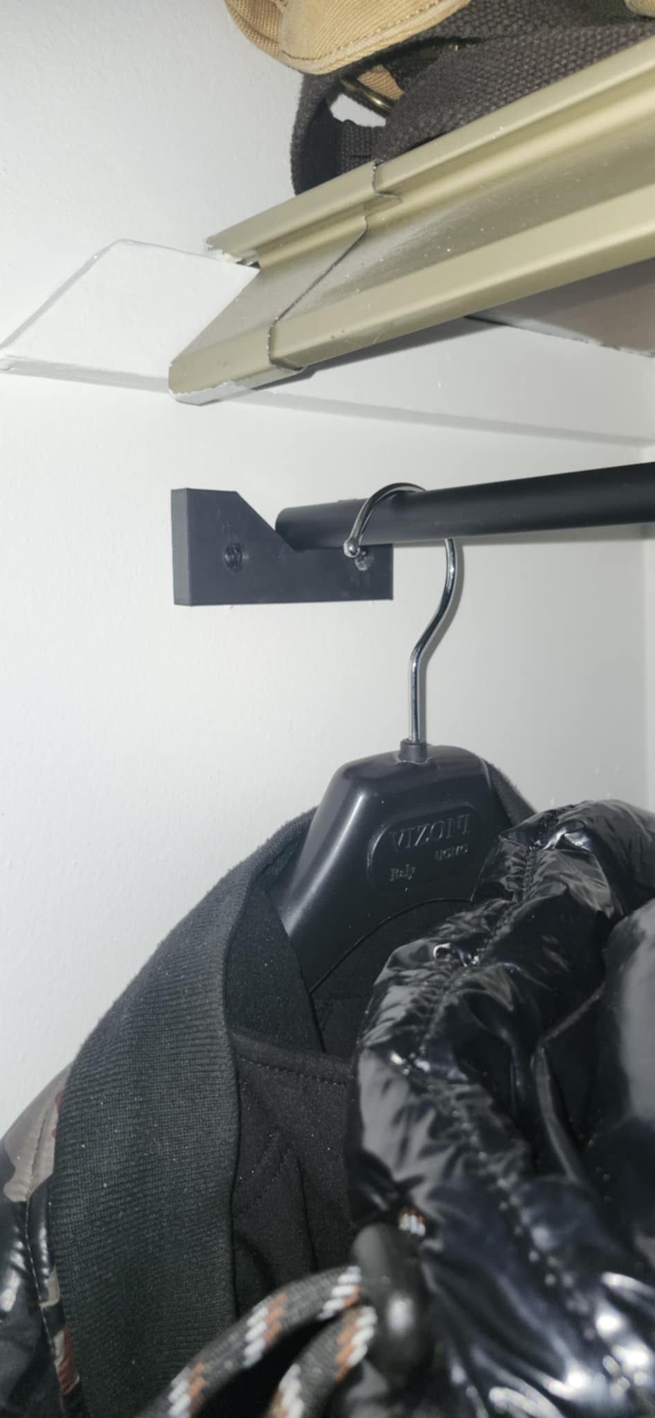 Wardrobe Bar Holder
