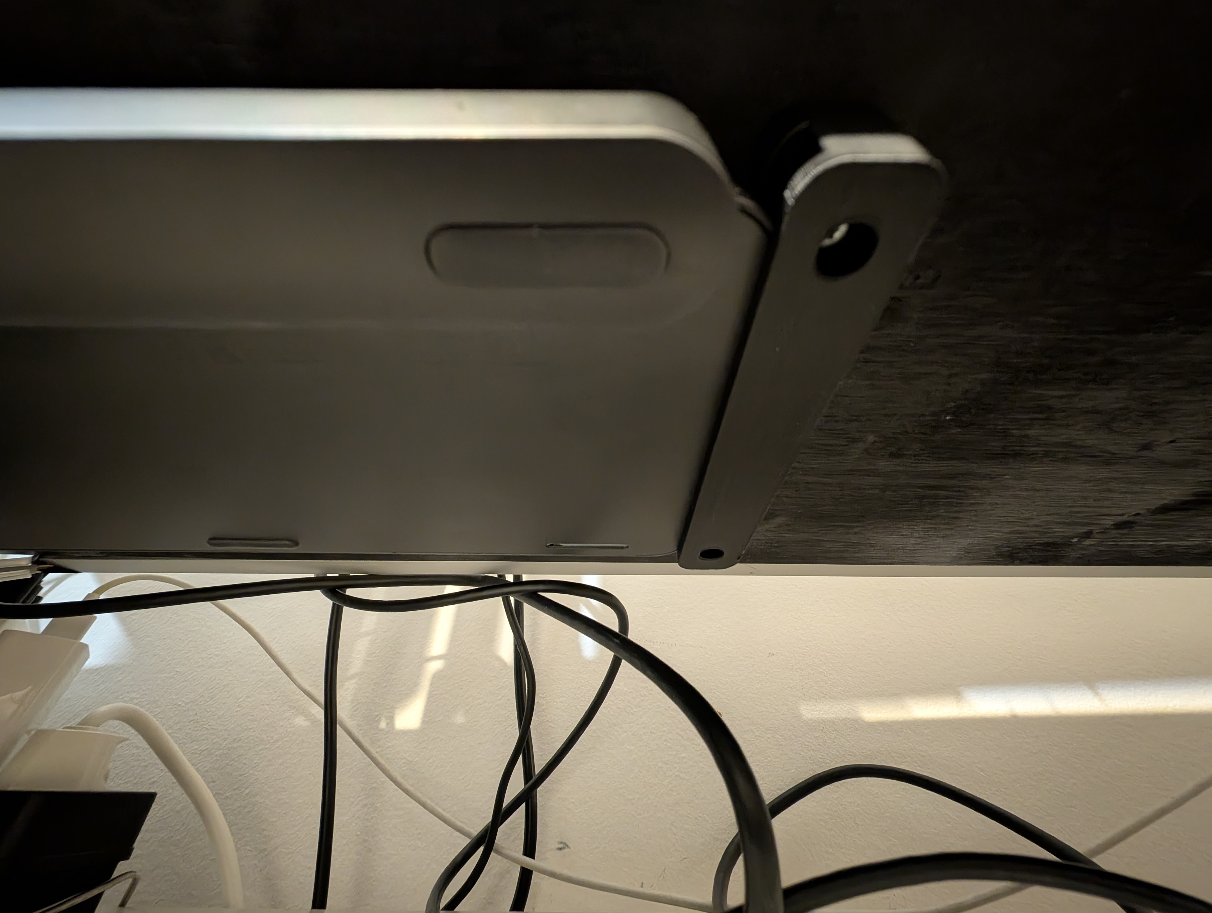 Logitech Logi MX Keys under desk mount