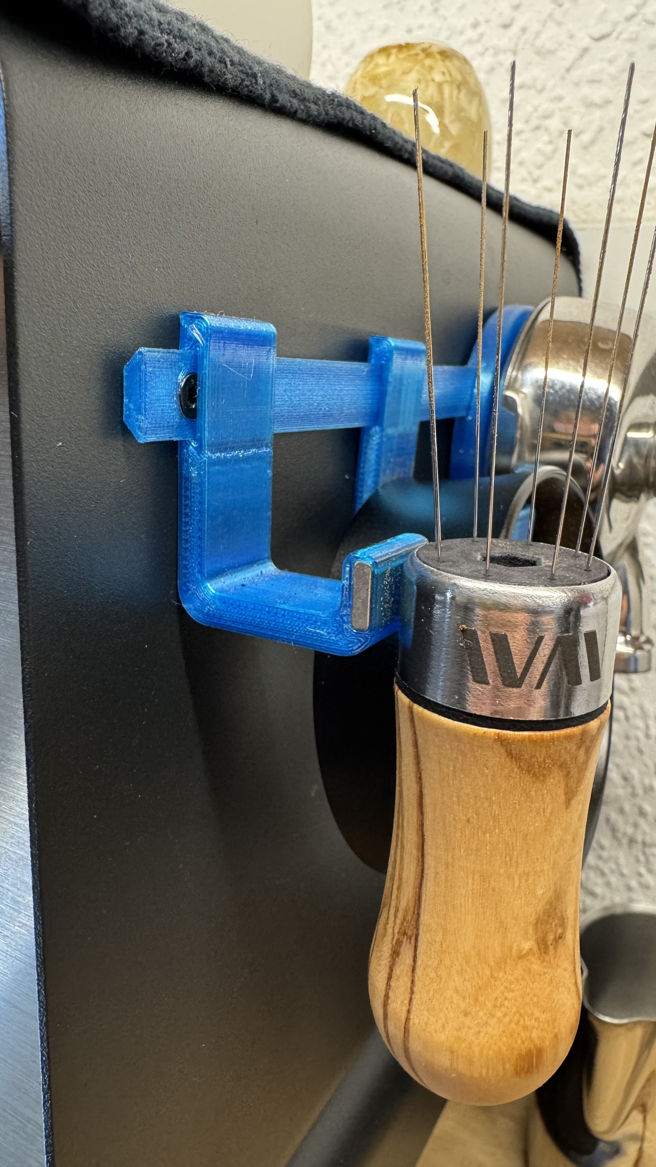 GeneralHook with Space for a magnet