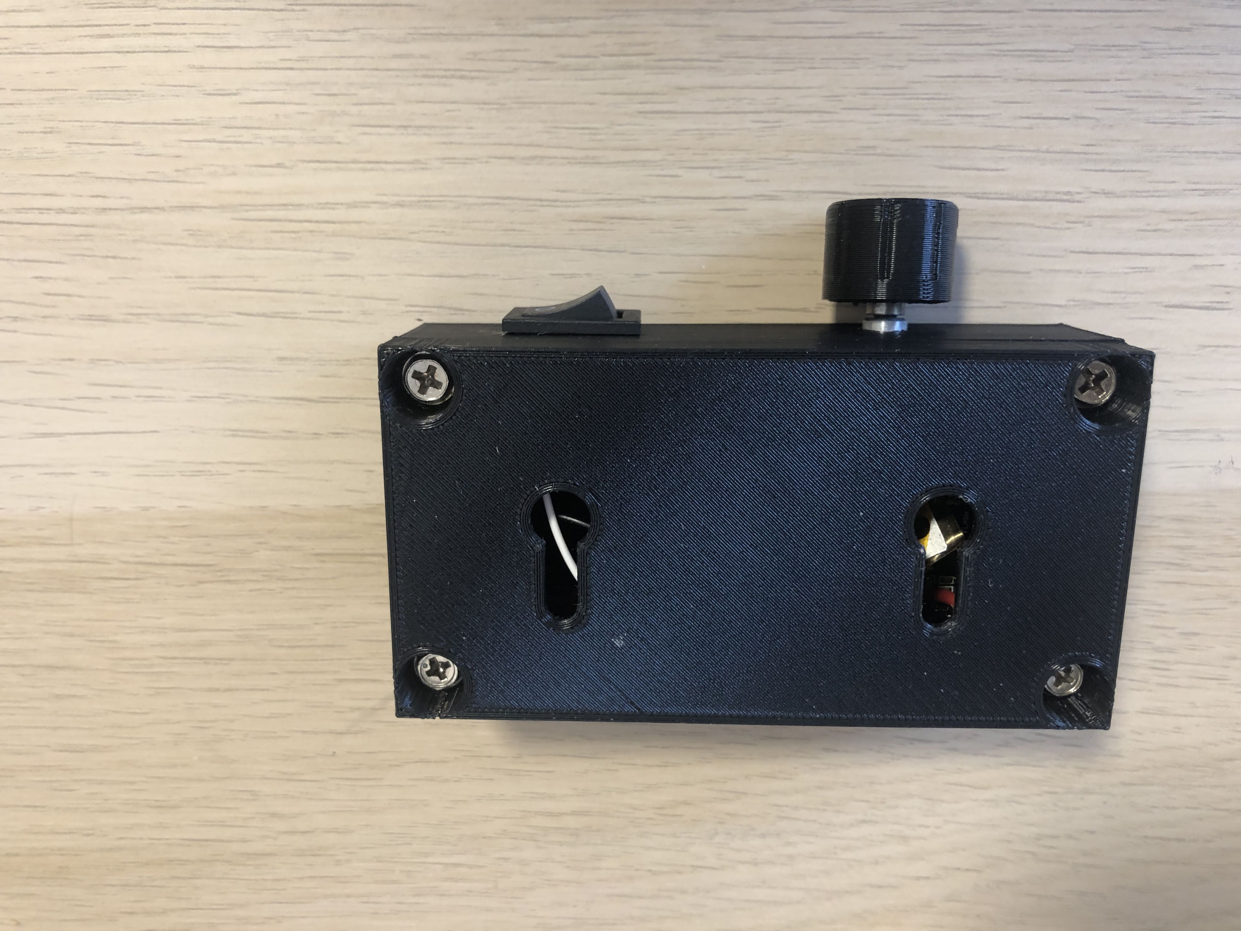 esp8266 pwm led controller box — miniatura 2