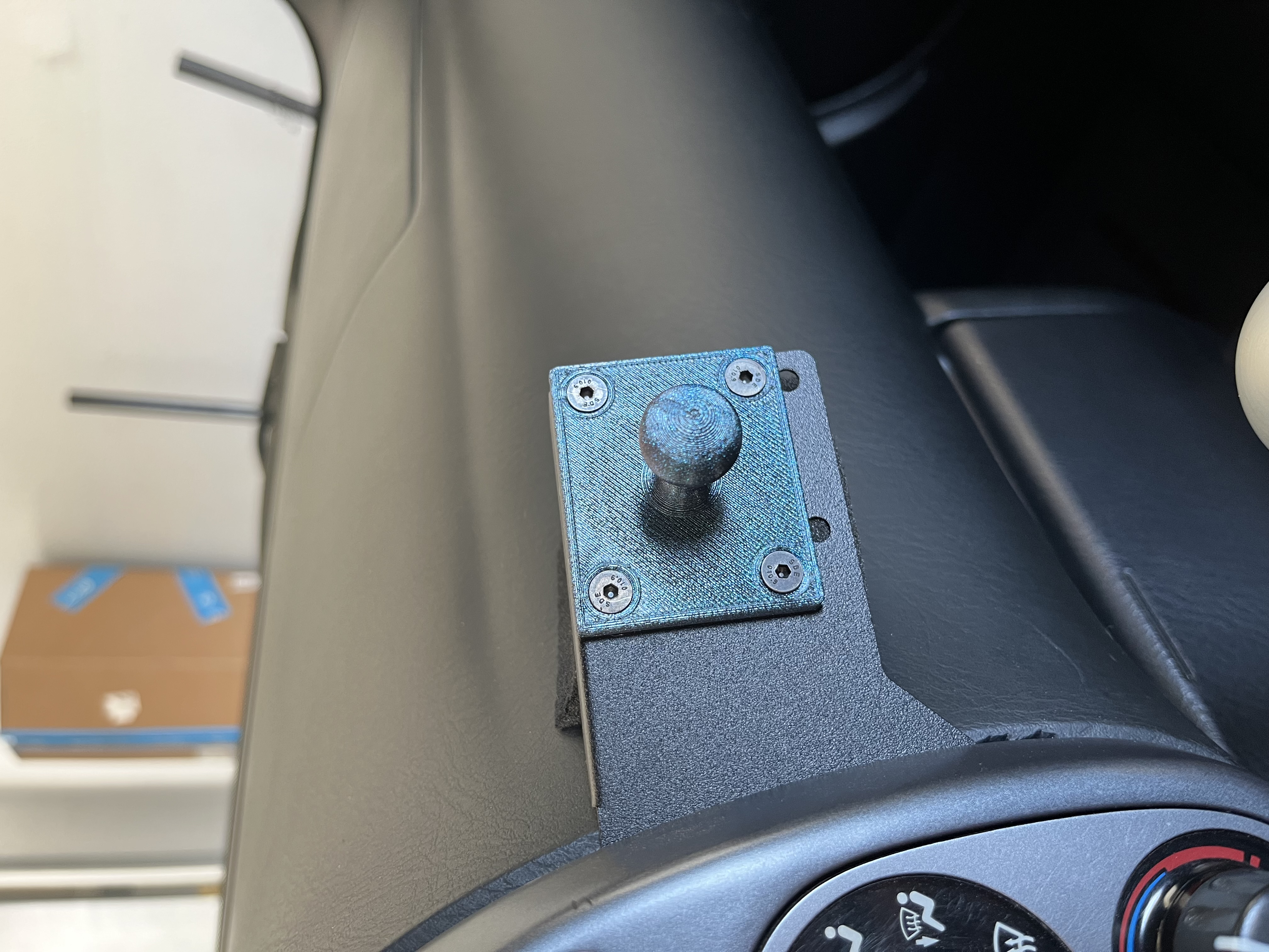 AMPS Base with 17mm Ball Head (Countersunk M4)