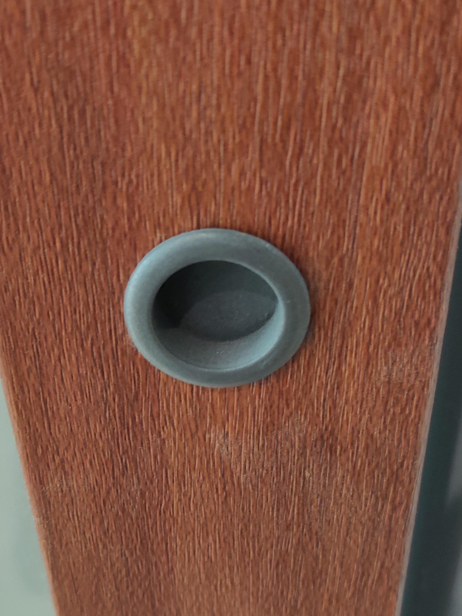 3/4 Inch Closet door finger handle