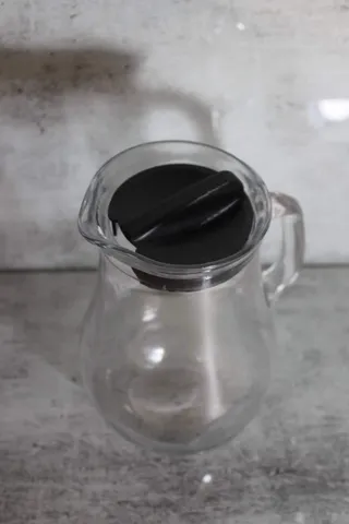 jug lid