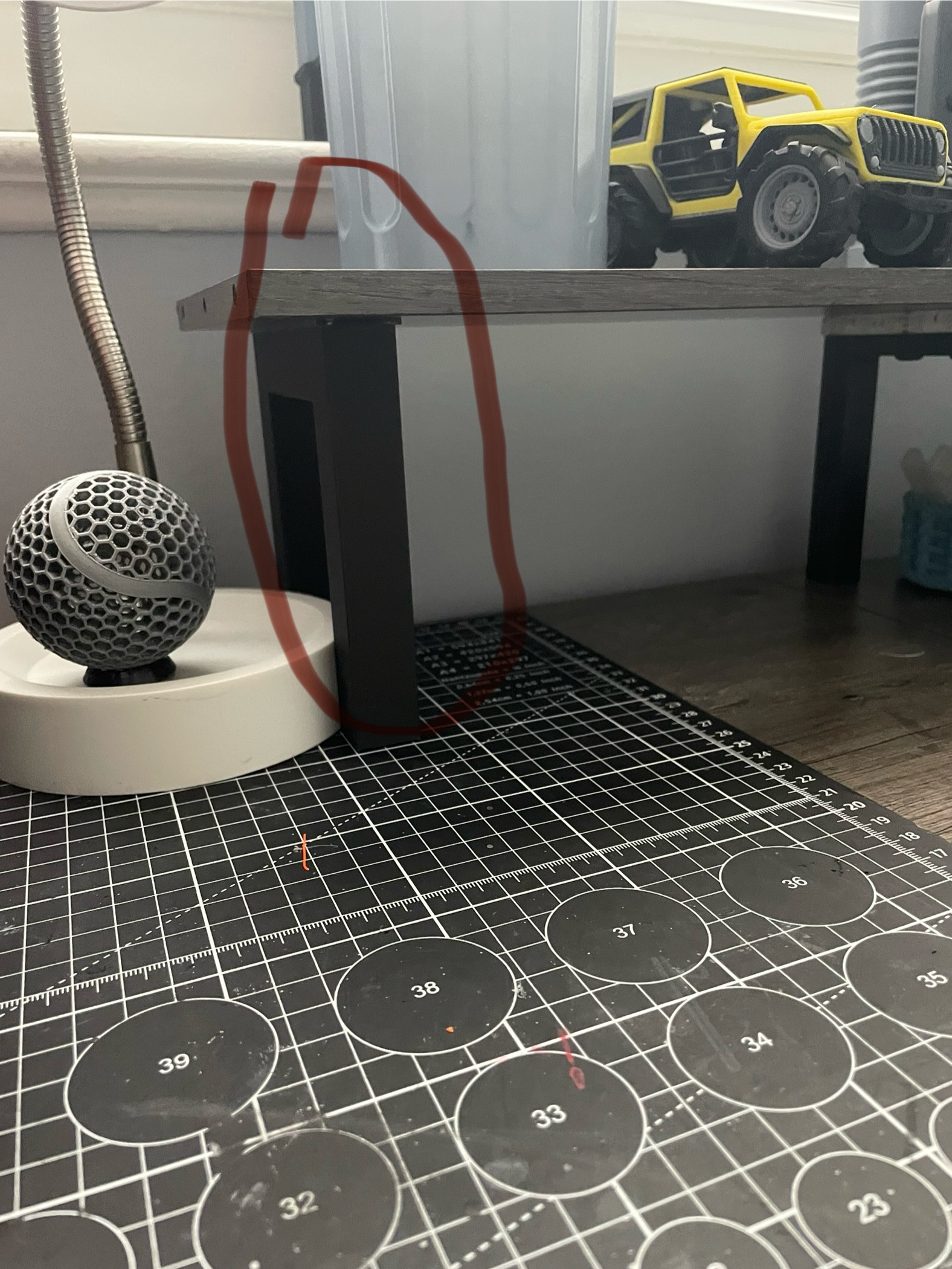Monitor stand