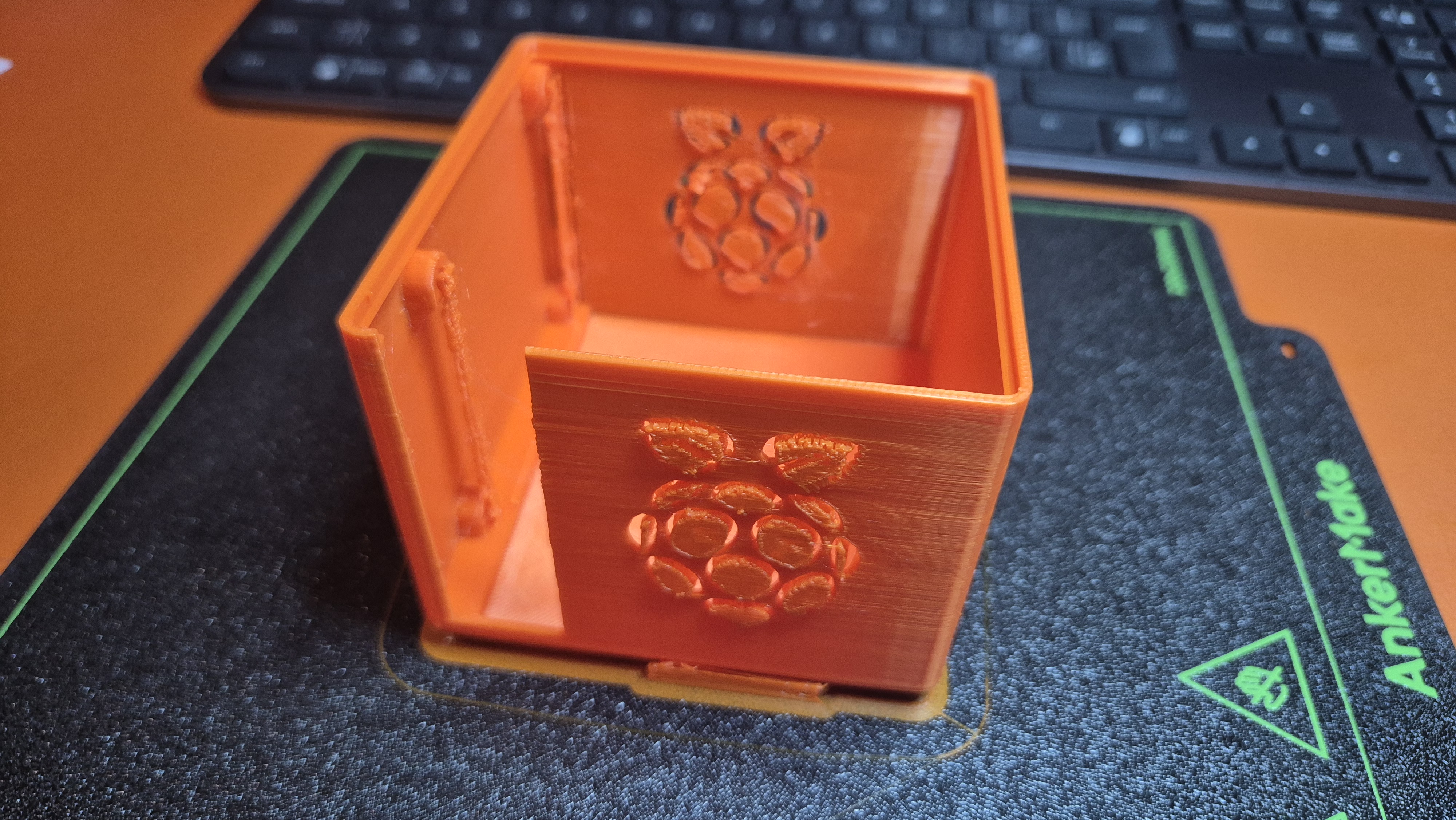 Miniatura 4 do modelo 3D Gridfinity 2x2 Raspberry Pi 5 Case