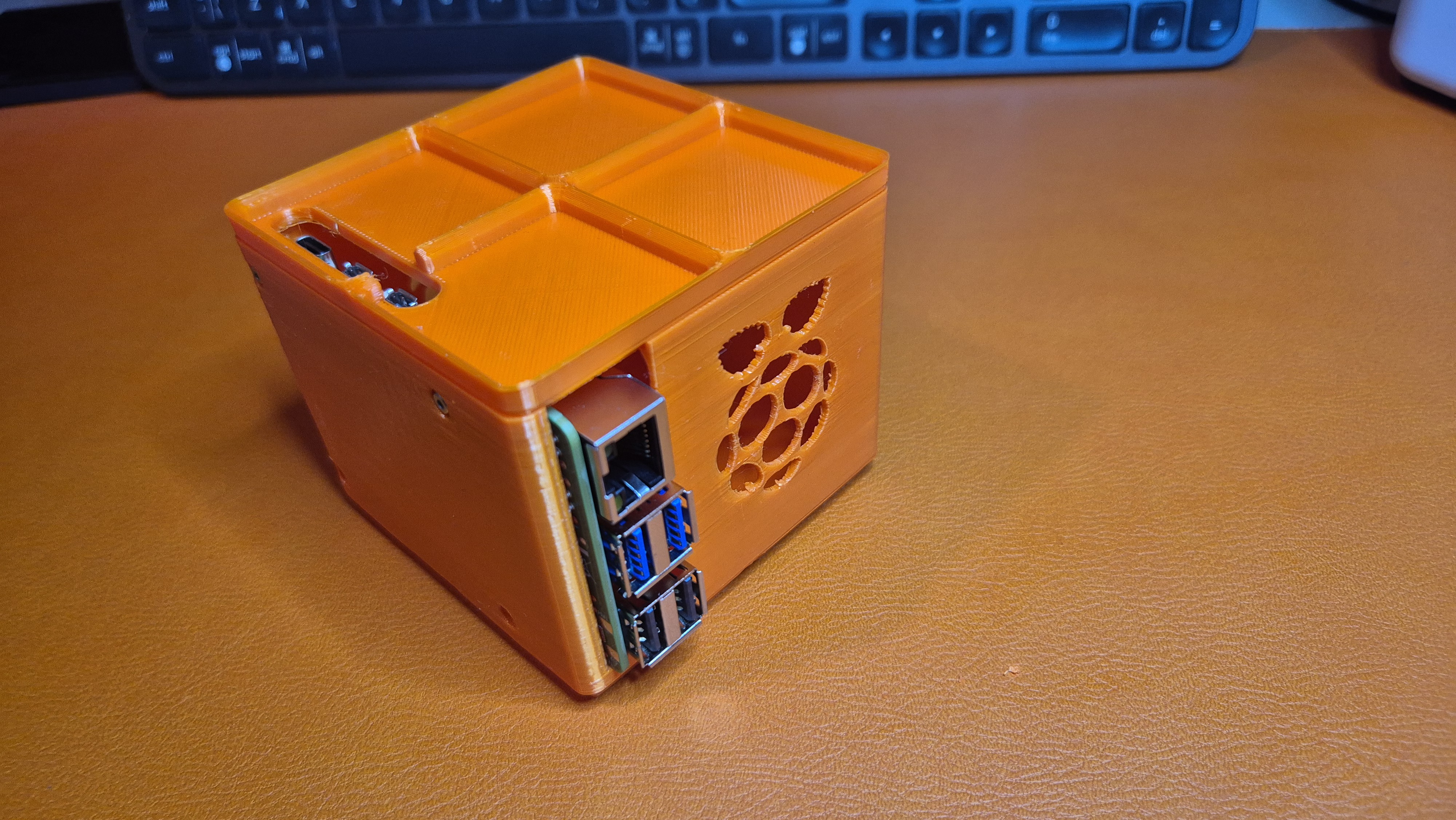 Miniatura 6 do modelo 3D Gridfinity 2x2 Raspberry Pi 5 Case