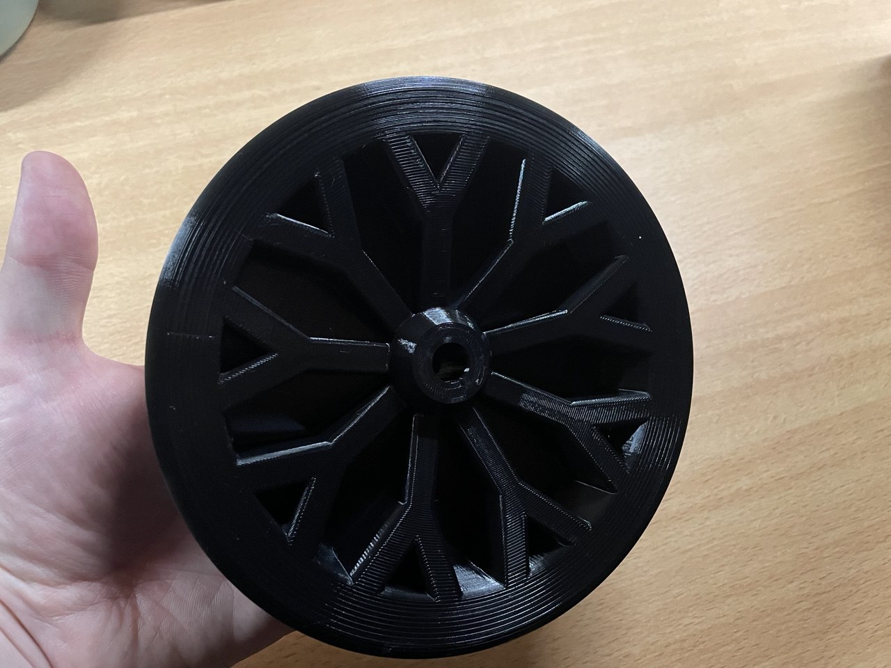 Lawnmowerwheel/ Rasenmäherrad Wolfgarten Compact plus 37E