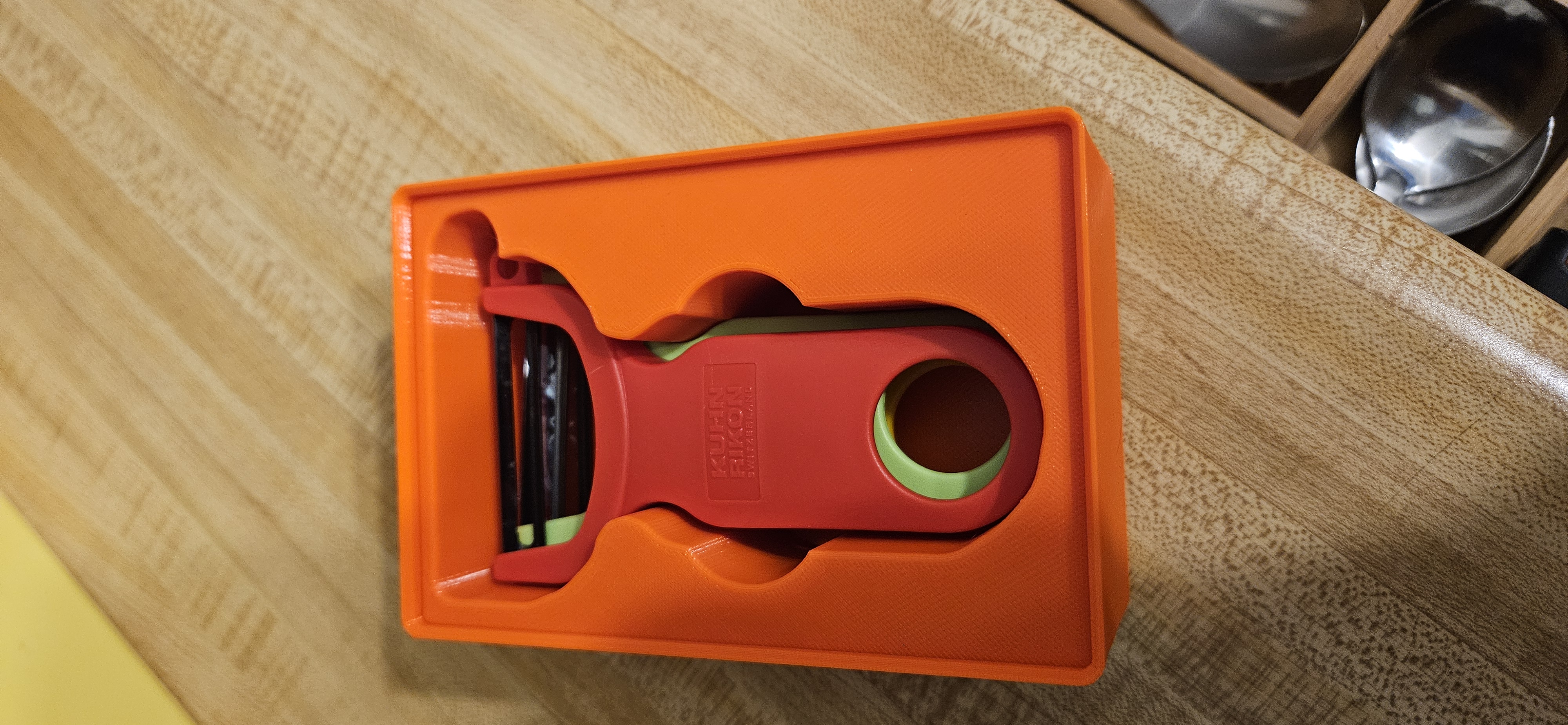 Gridfinity Kuhn Rikon Vegetable Peeler