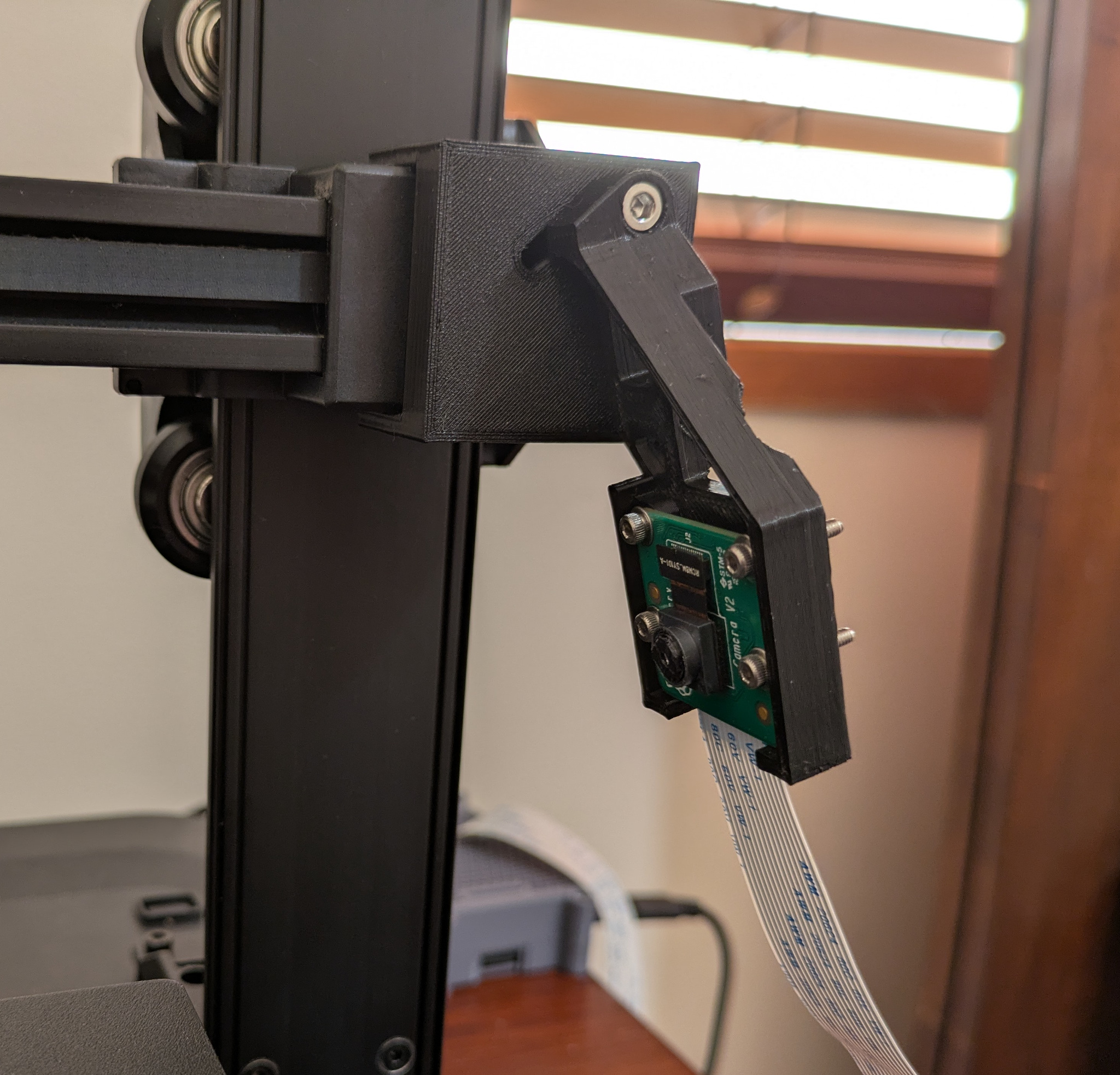 Adjustable Ender 3 V3 SE Raspberry Pi (v2) camera mount