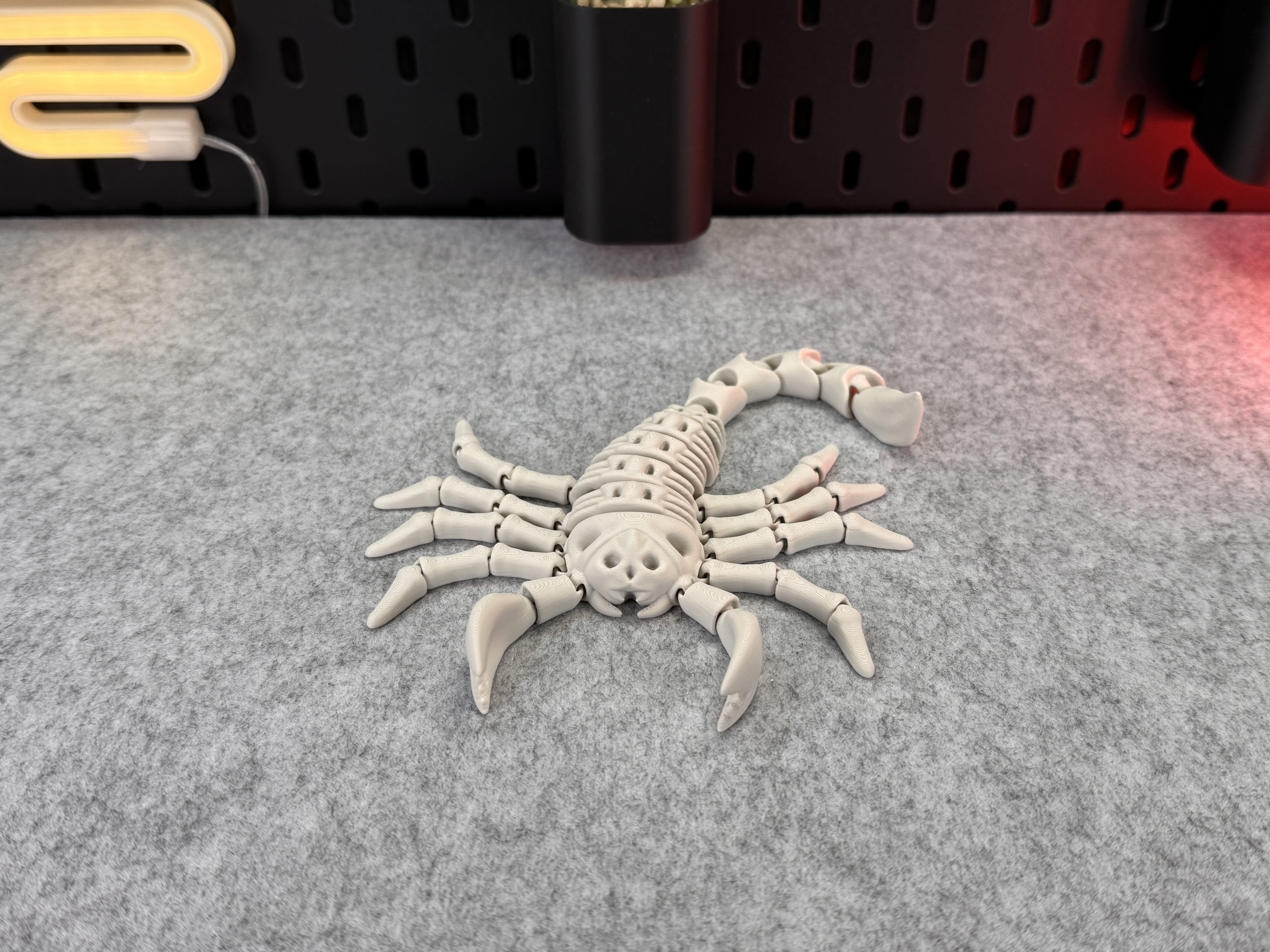 Miniatura 6 do modelo 3D Flexi Skeleton Scorpion