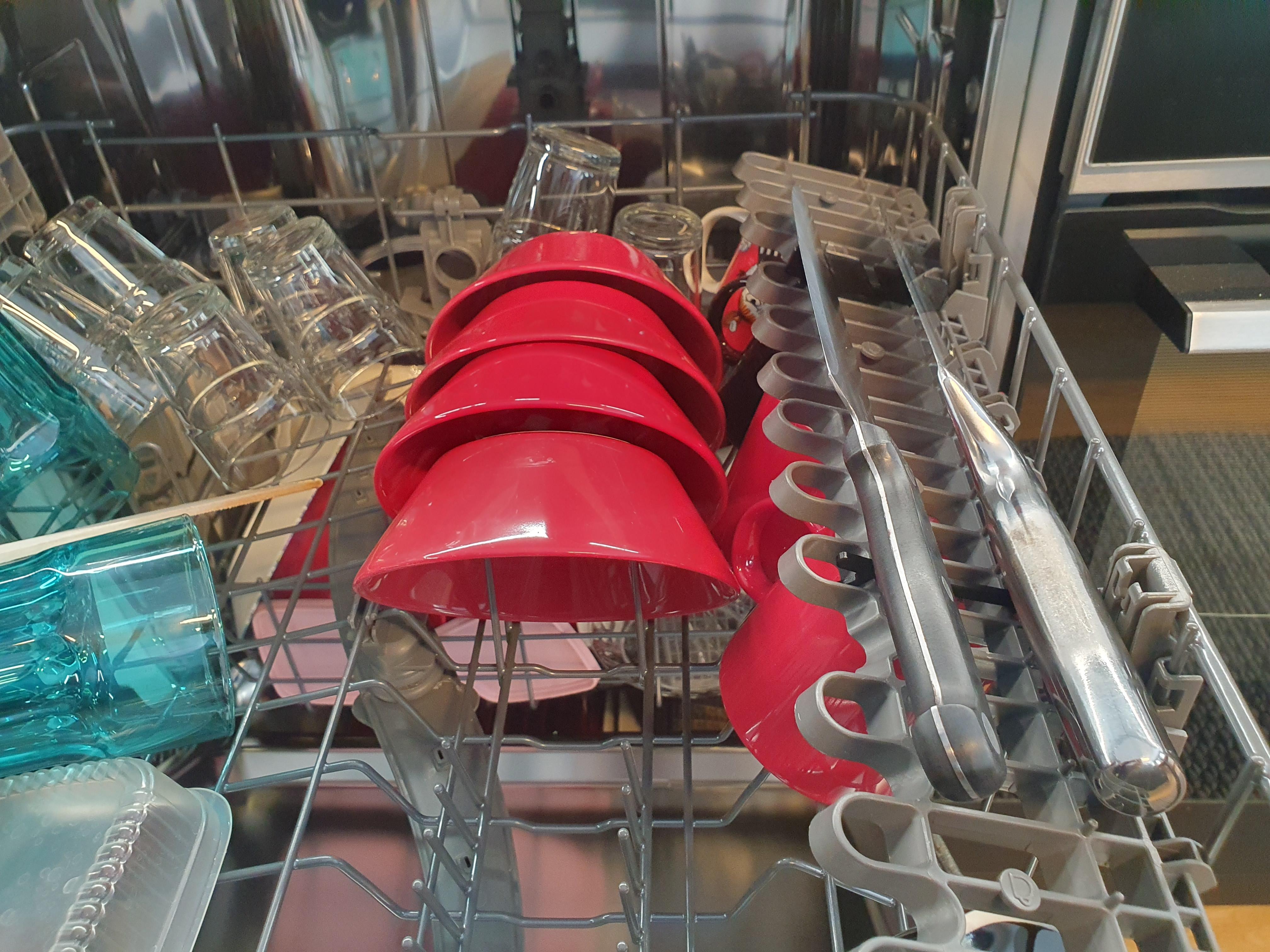Whirlpool dishwasher knife holder