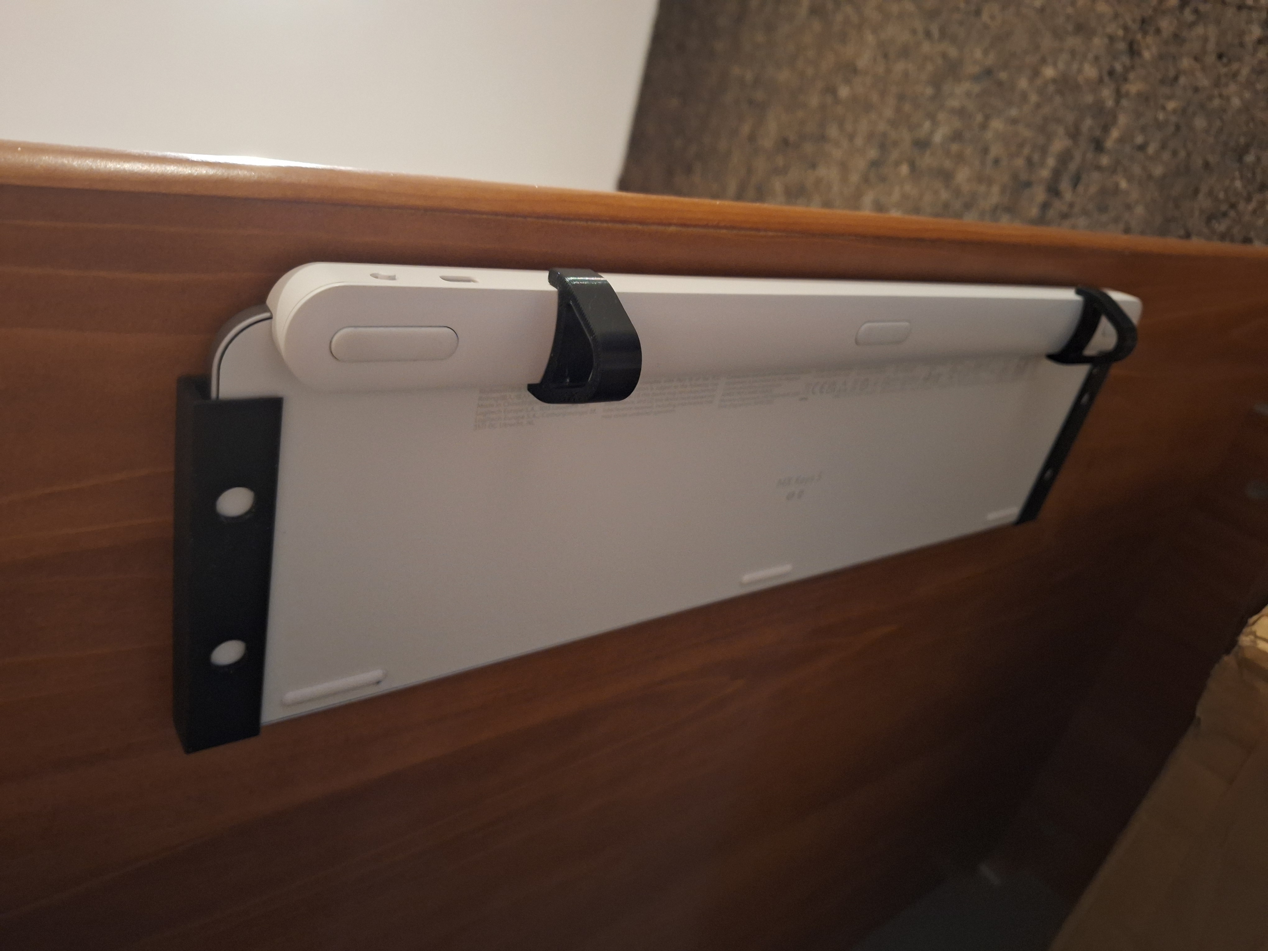 Logitech MX Keys underdesk holder/storage