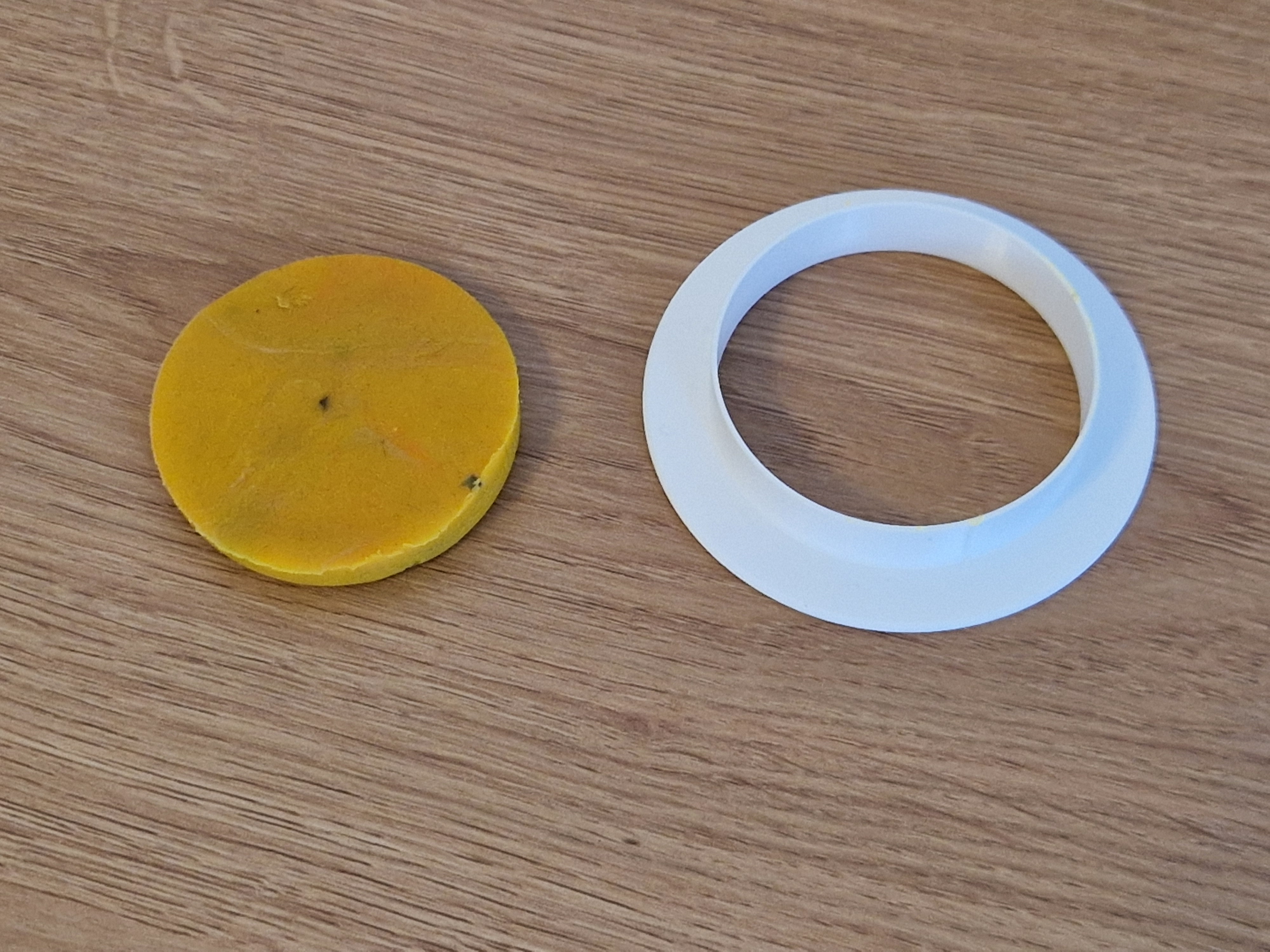 circular biscuit/cookie cutter (various sizes) — miniatura 3