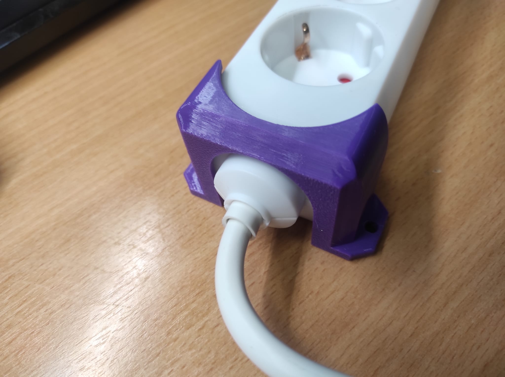 Mounting parts for common multiple socket outlets
