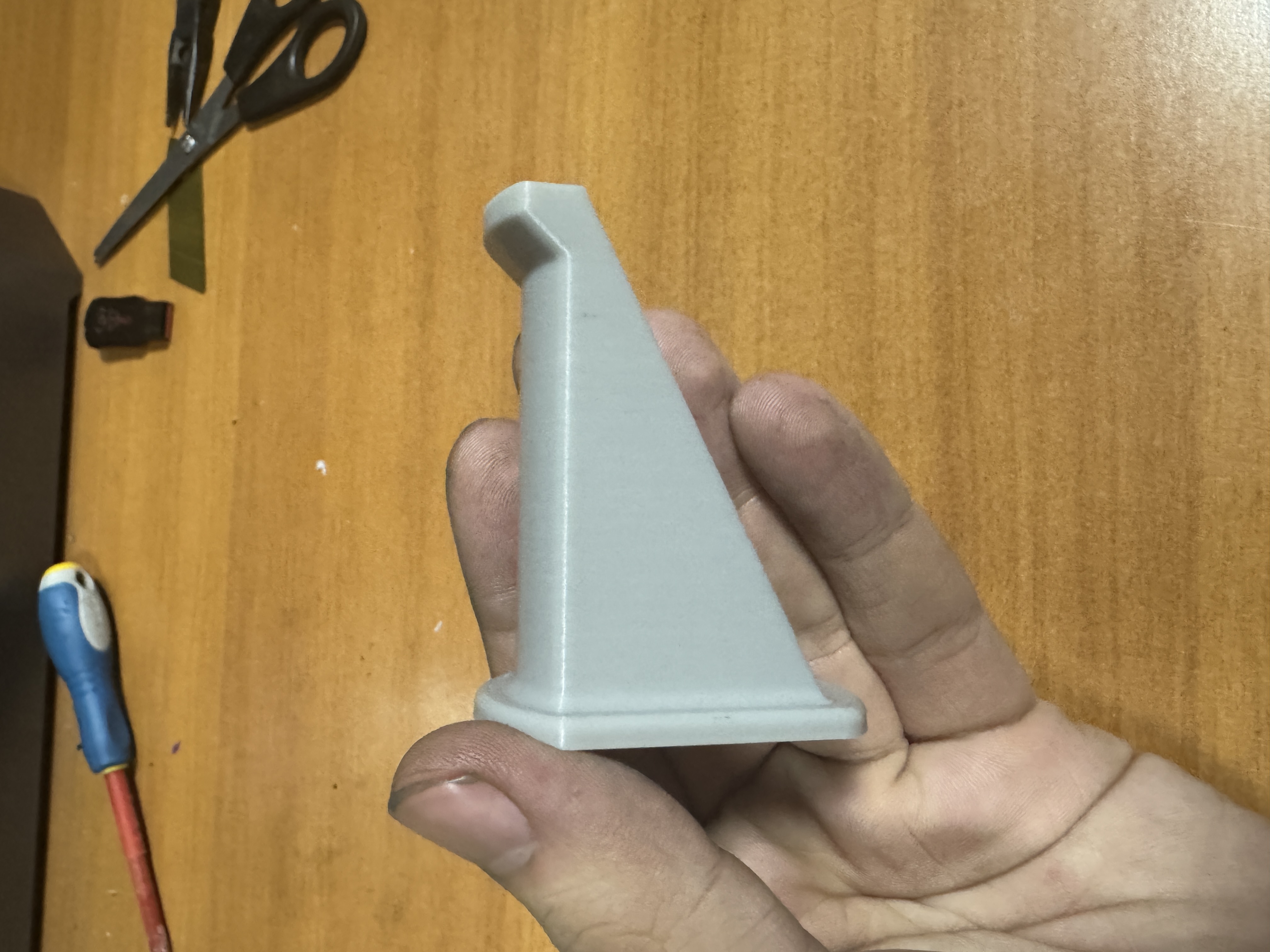 Parametrical Universal Hook (Solidworks) — thumbnail 3