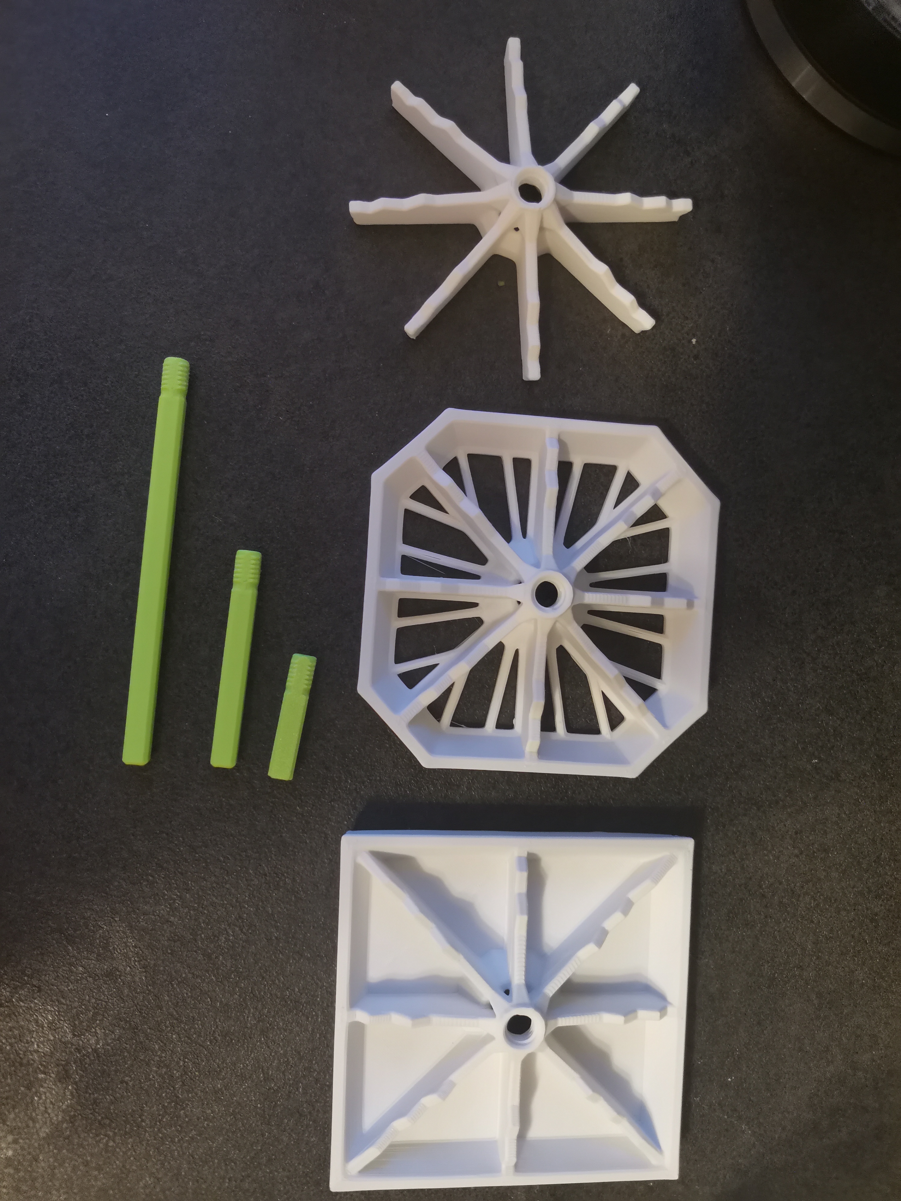 Miniatura 2 do modelo 3D Customizable Bottle Drying Rack (5 variations)