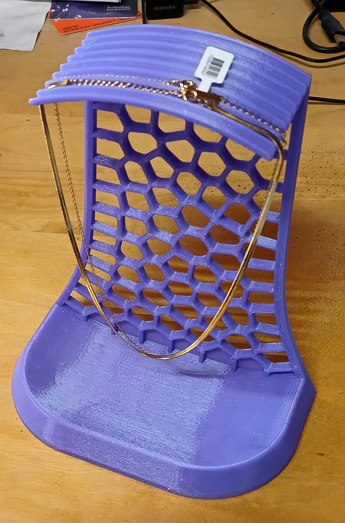 Remixed Voronoi Necklace & Jewelry holder