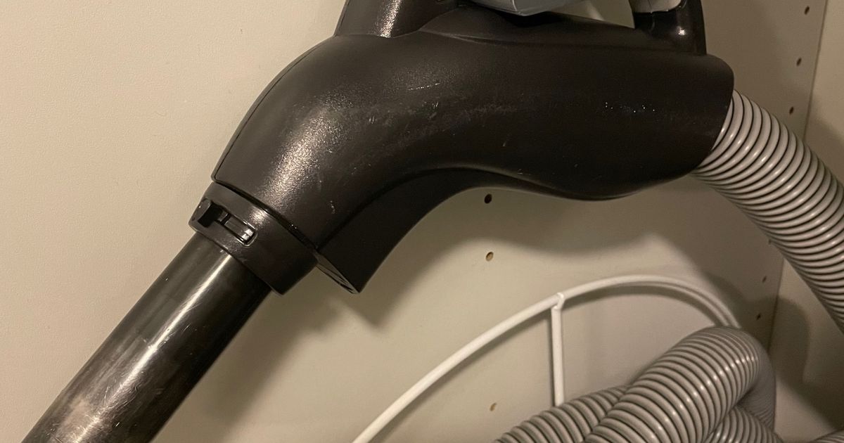 CanVac central vacuum cleaner handle hanger by Jesper B Download free