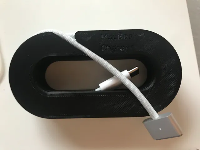 USB type C Cable tidy
