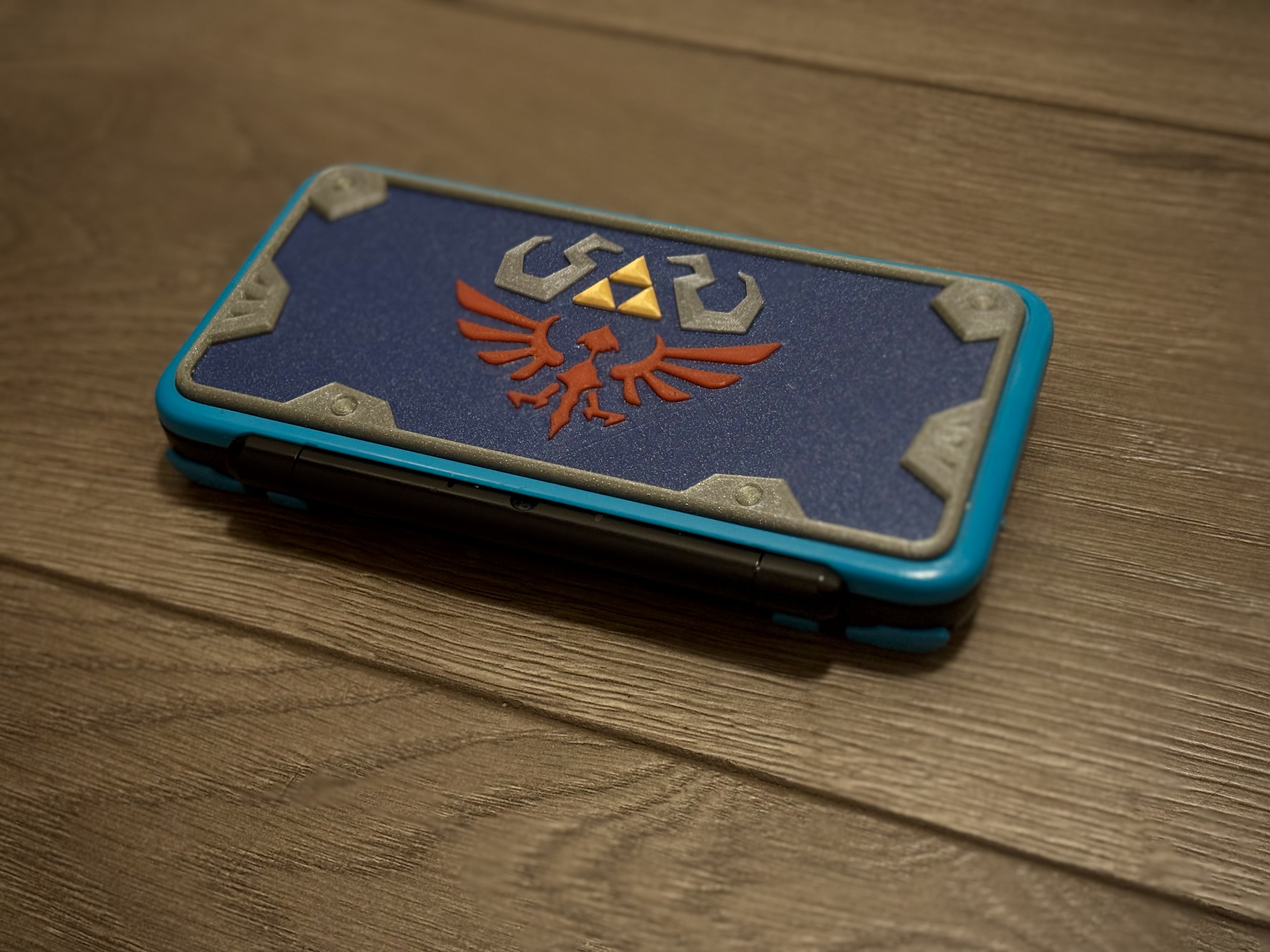 2DS XL Hylian Cover Plate