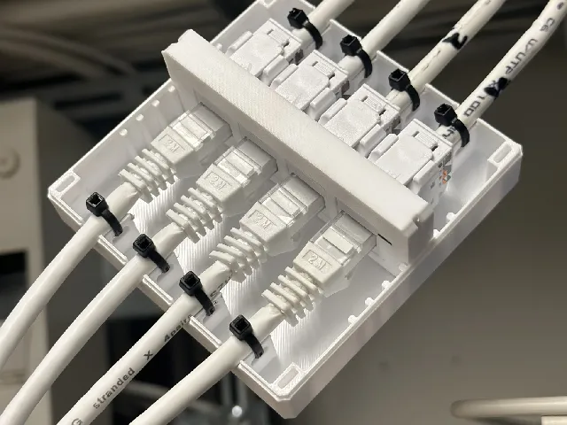 Keystone Split Box