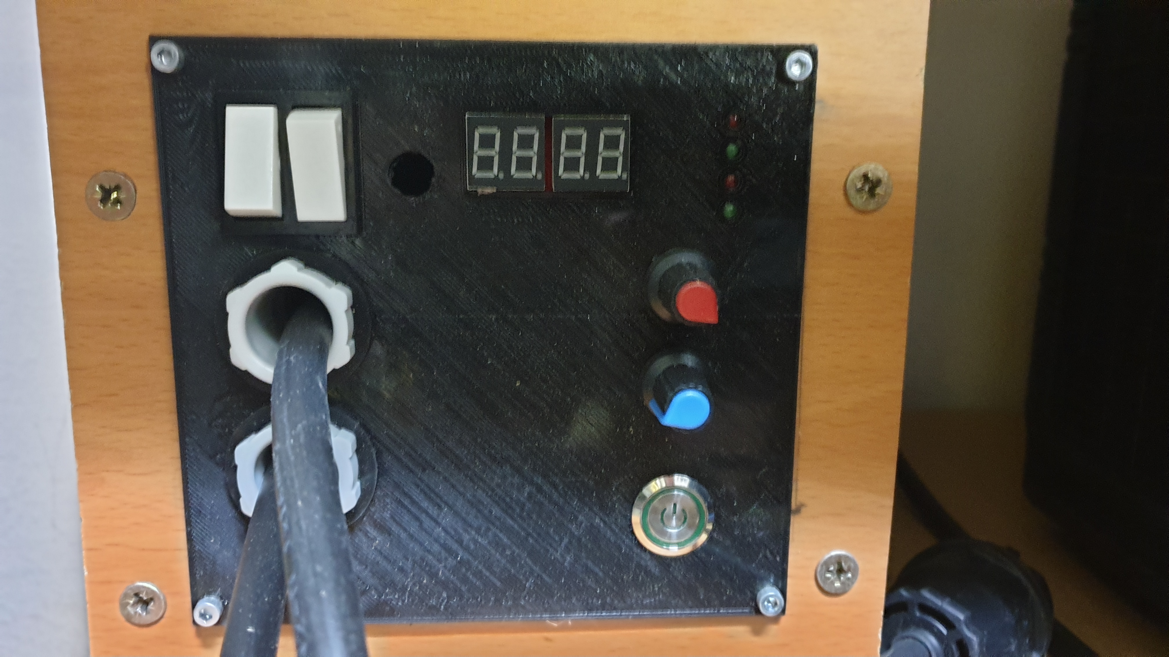 Spotwelder panel, Panel bodovej zvázačky