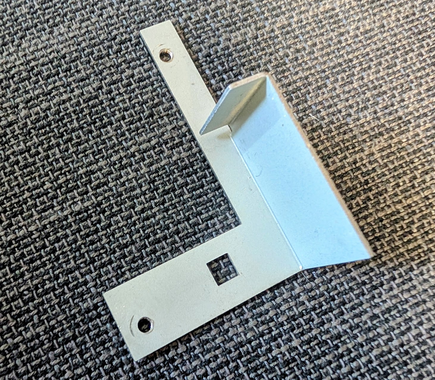 Amiga 3000 Power Button bracket — miniatura 2