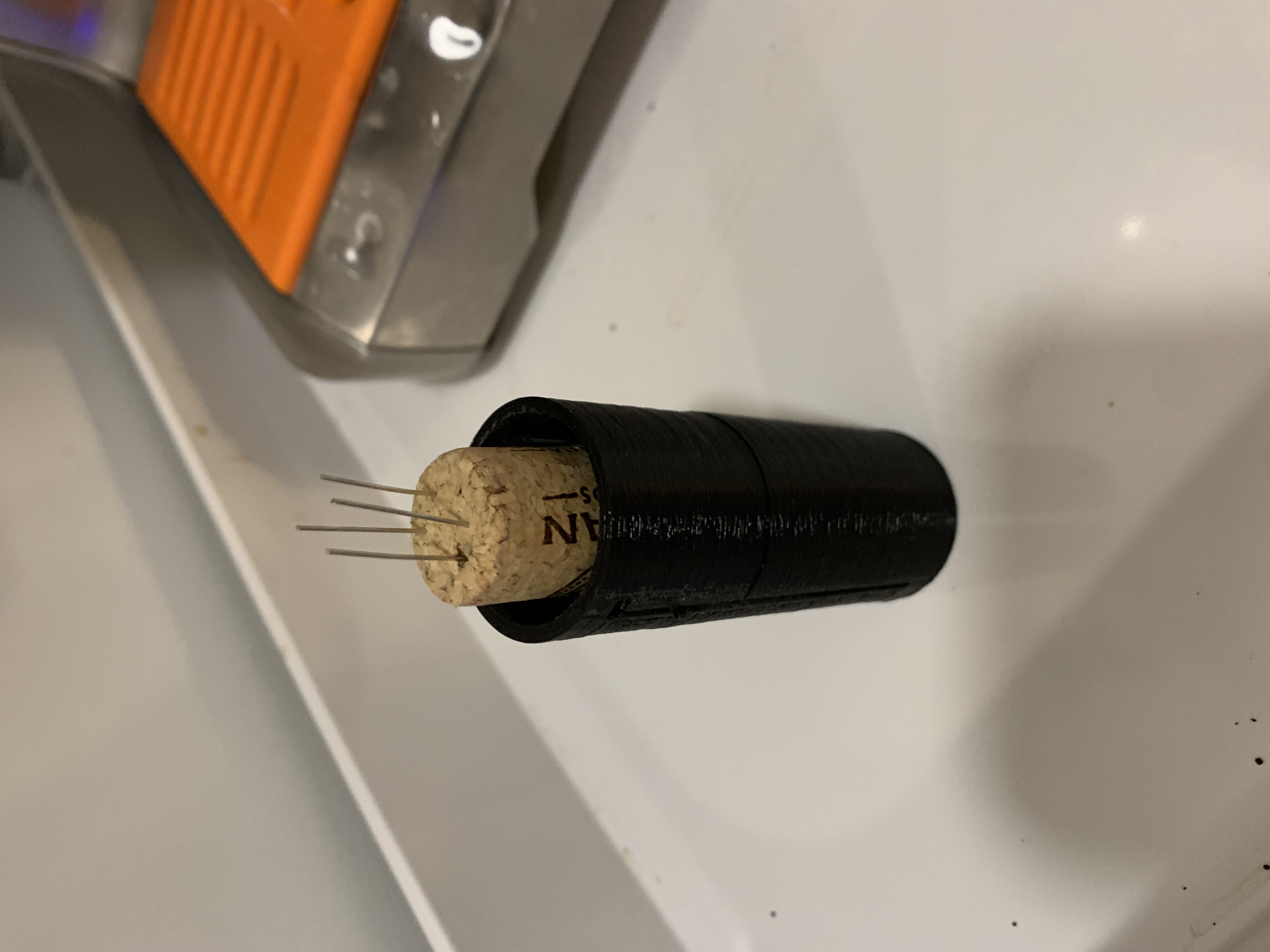 Retrackable Puck Rake