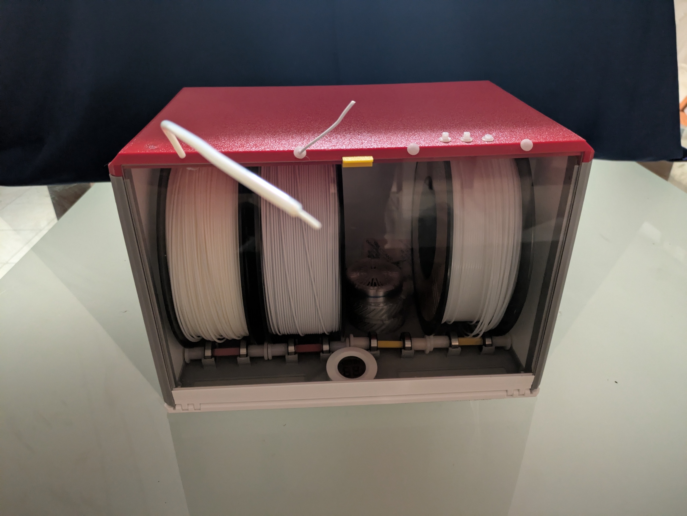 Dry Box for 4 Filament Rolls sealed enclosure with external PTFE, Desiccant Holders