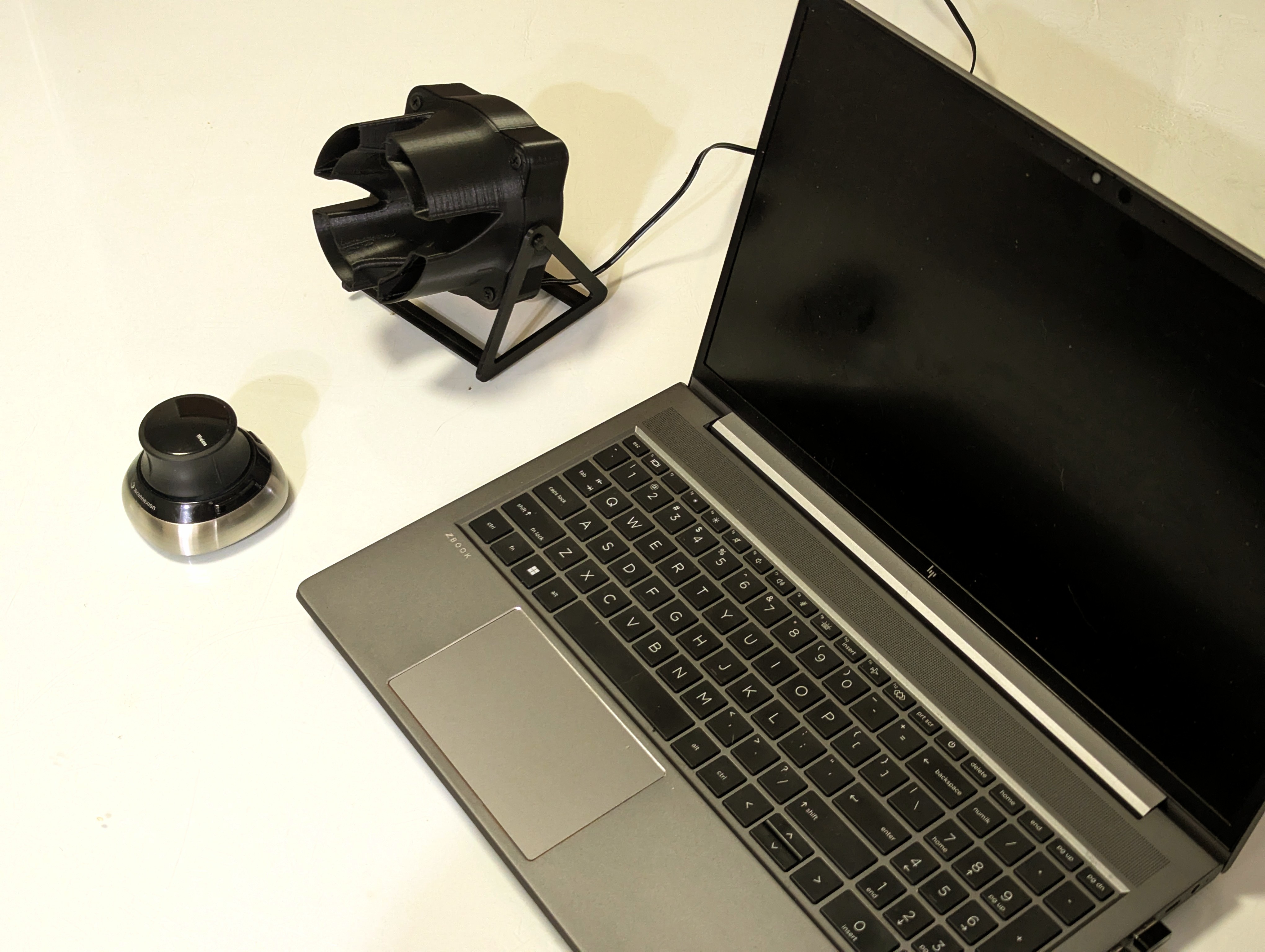AMD Wraith Prism Noctua Style Desk Fan
