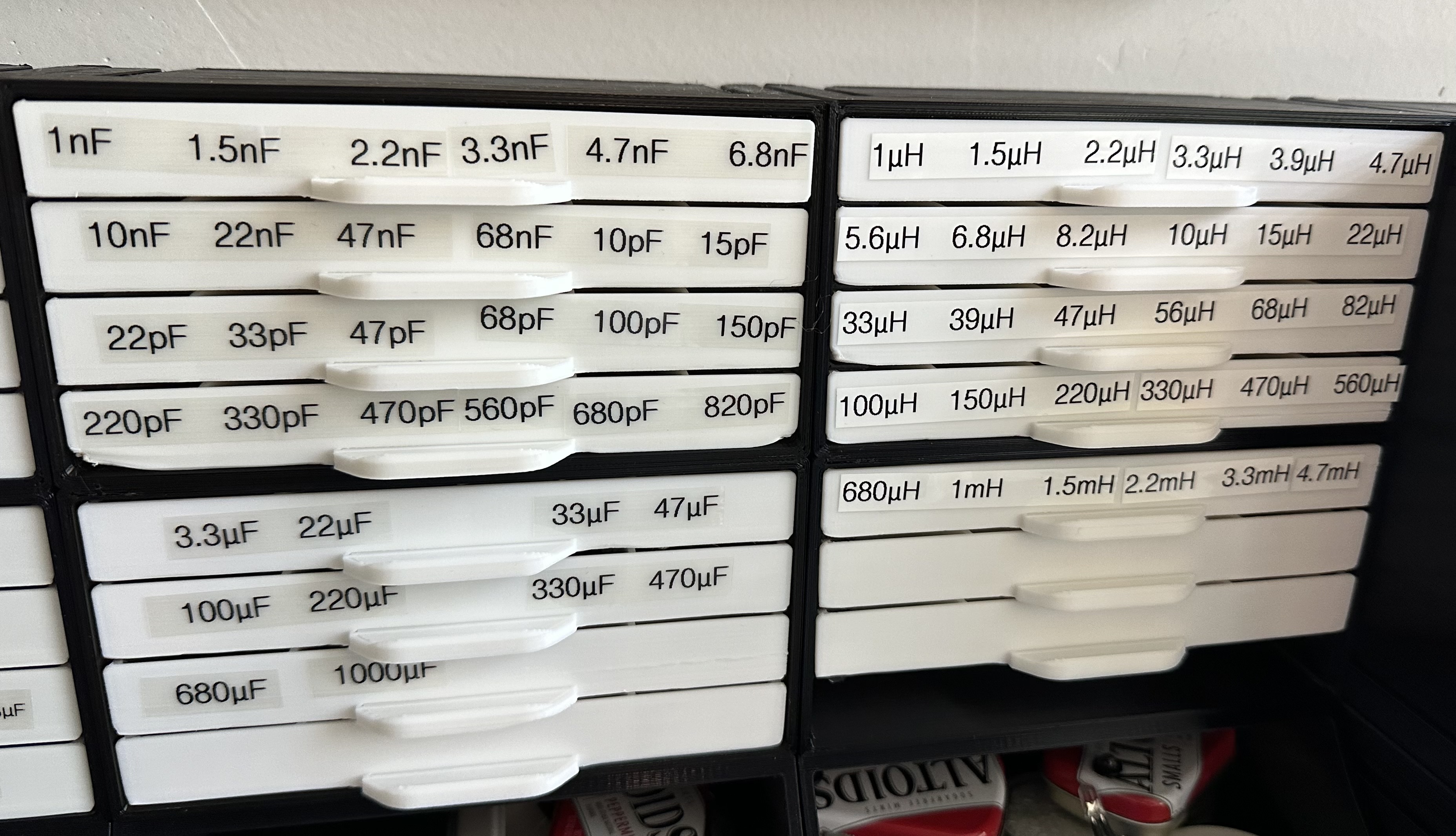 Electronic Parts Organizer