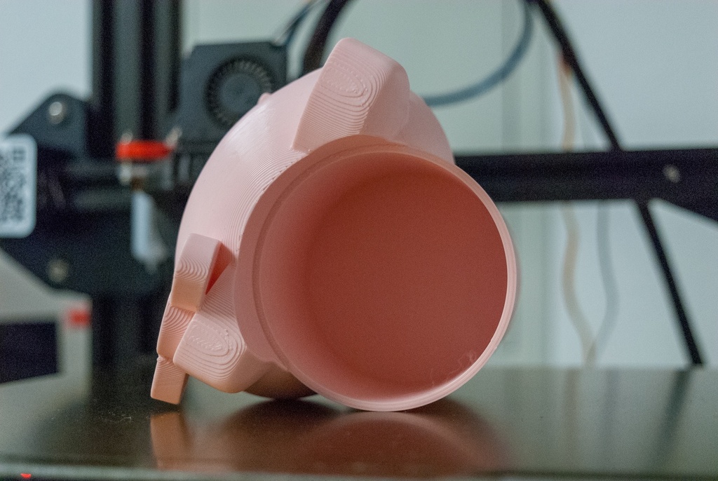 Miniatura 5 do modelo 3D Hello Kitty Planter – High Poly Version